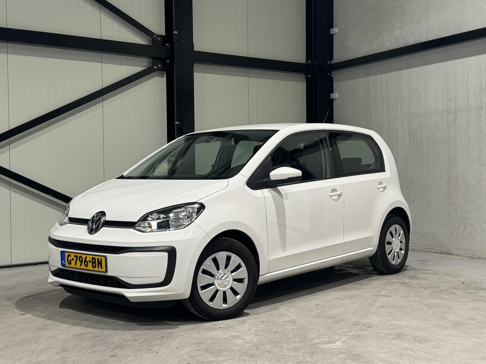 Volkswagen up! 1.0 BMT move up! Excutive G796BN