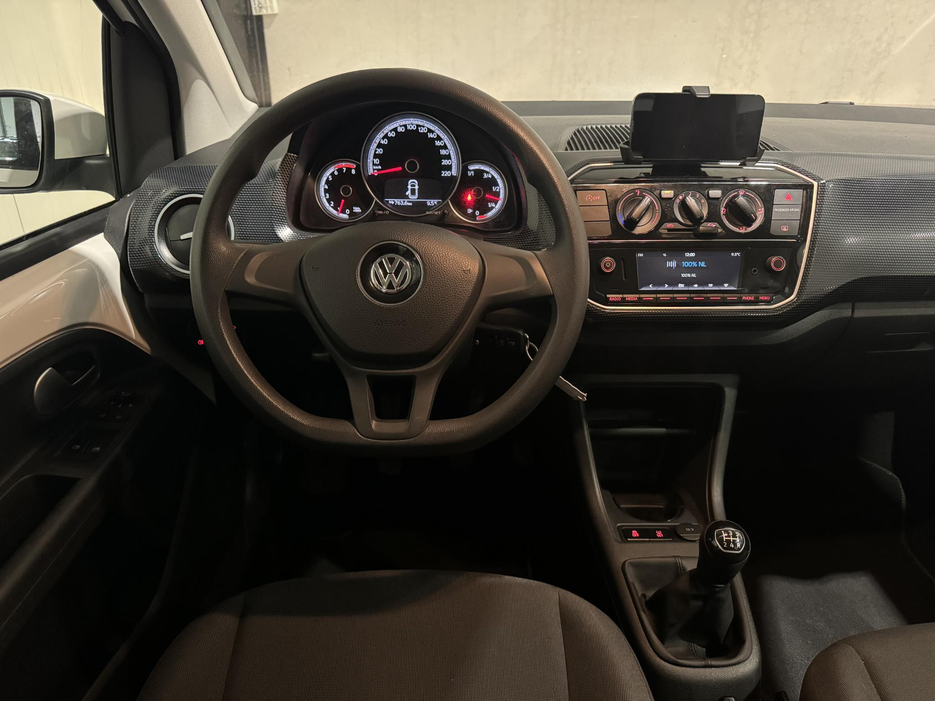 Volkswagen up! 1.0 BMT move up! Excutive G796BN