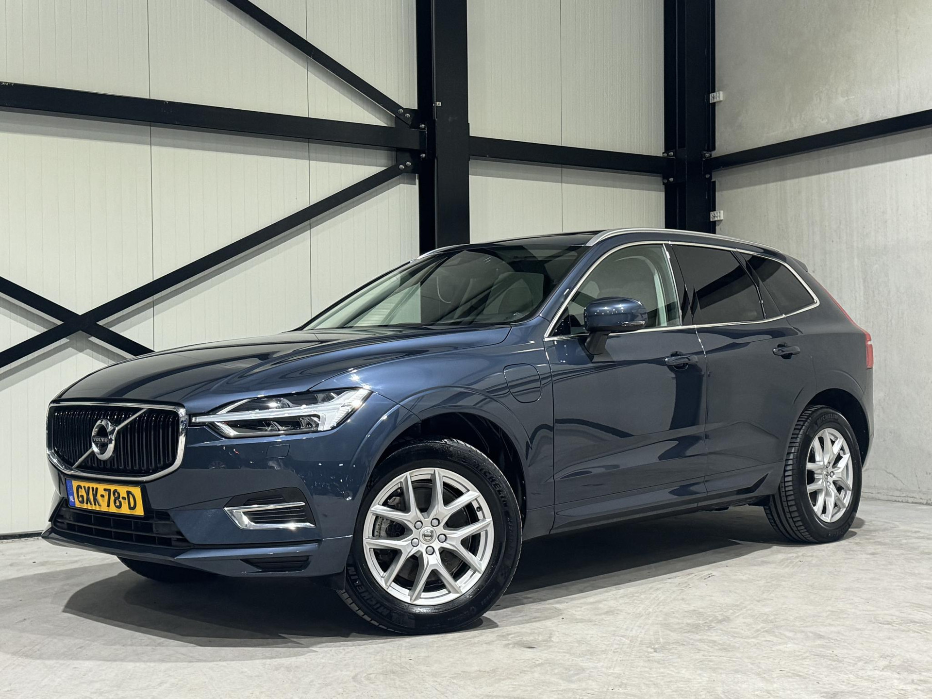 Volvo XC60 2.0 T8 Twin Engine AWD Luxury Line GXK78D