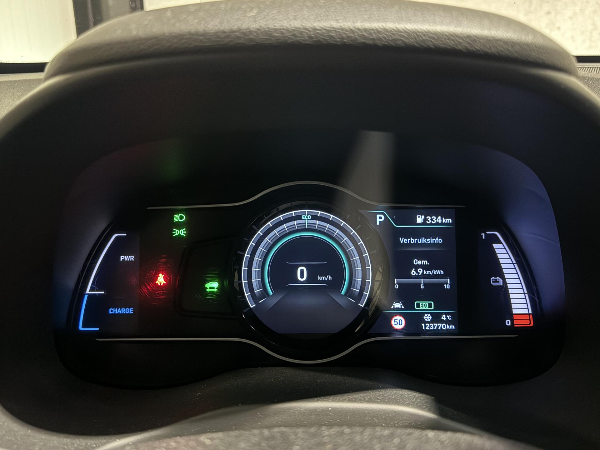 Hyundai KONA EV Premium 64 kWh G808HP