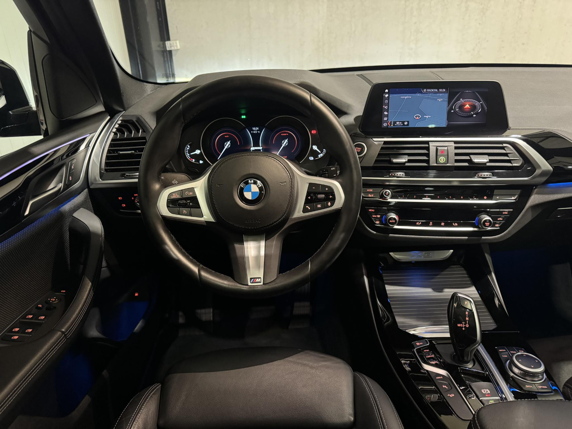 BMW X3 xDrive30e X-Line HDB72N