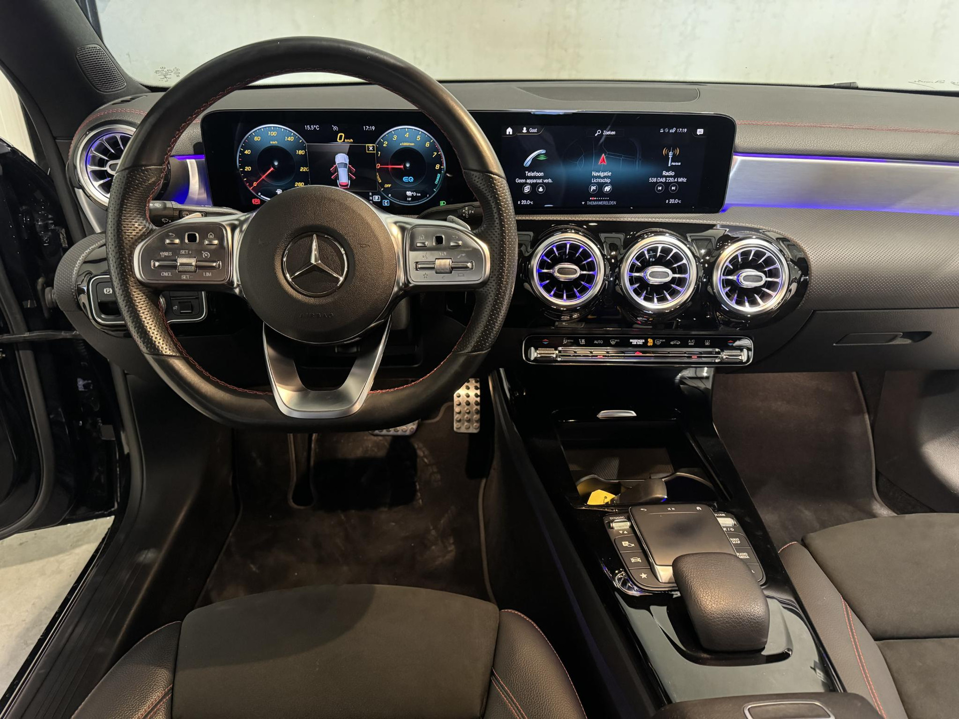 Mercedes-Benz CLA-Klasse Shooting Brake 250e AMG HGP40K