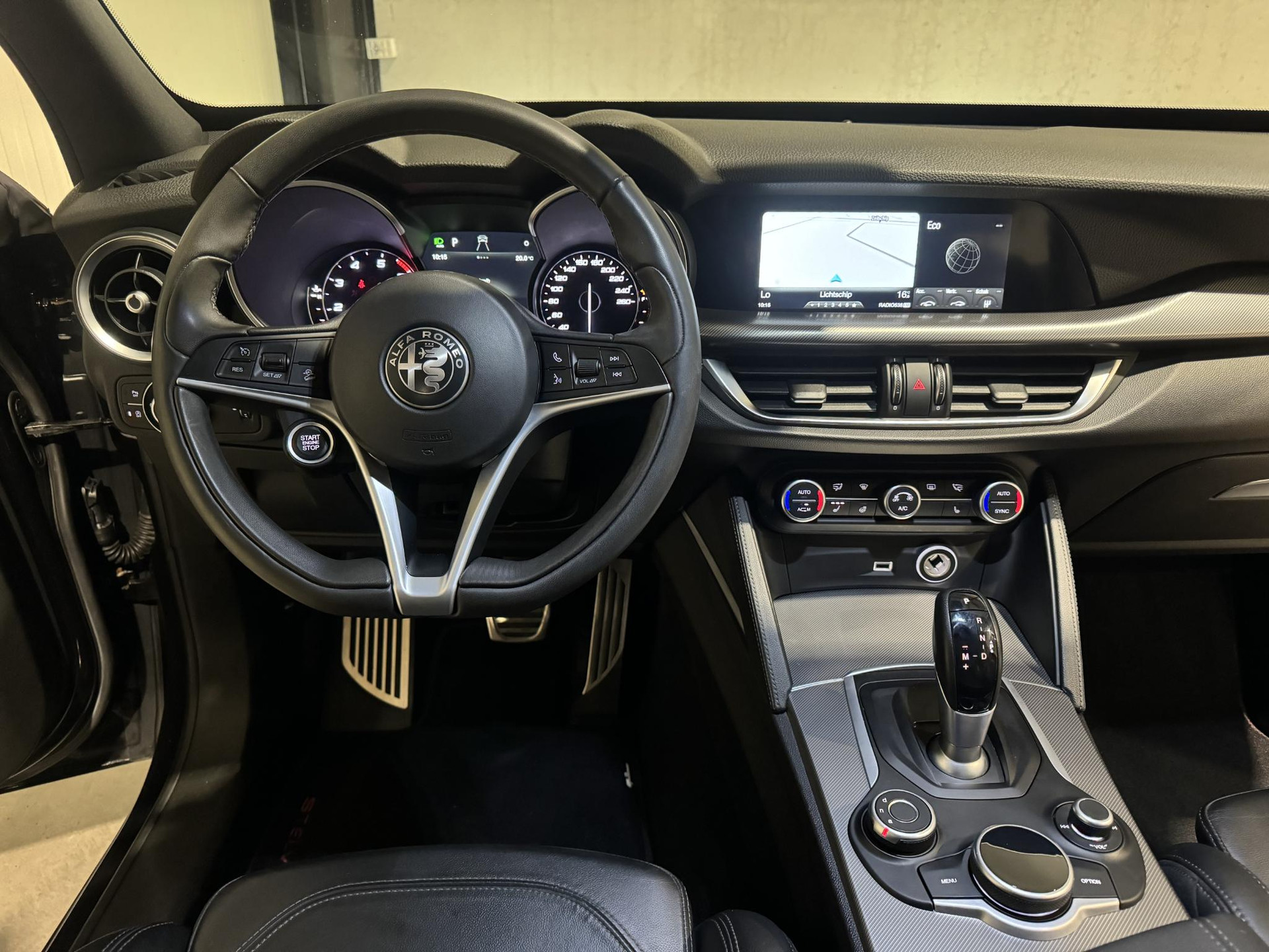 Alfa Romeo Stelvio 2.0 T AWD Super N223PP
