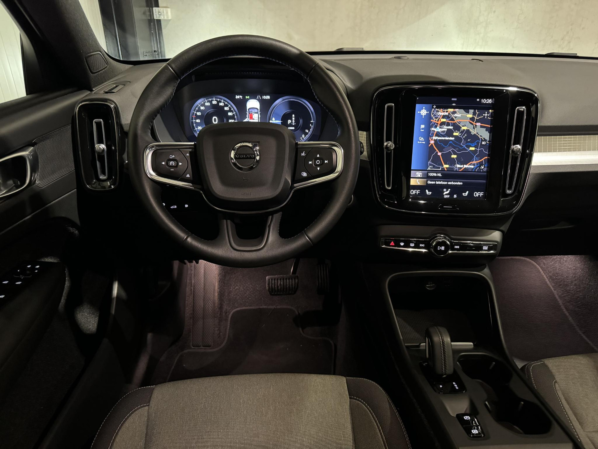 Volvo XC40 1.5 T4 Recharge Inscription Expression HVJ16H