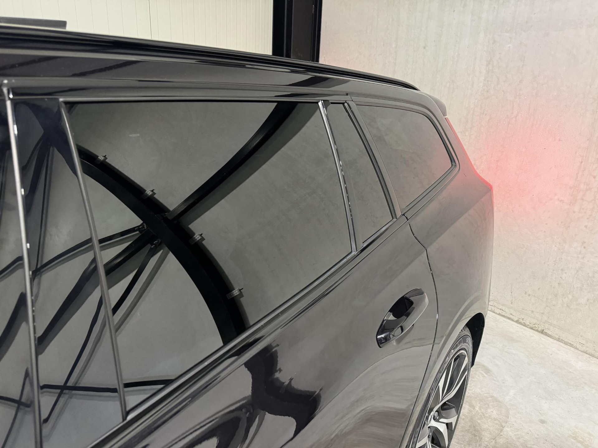 Volvo V60 2.0 T6 Twin Engine AWD R-Design HVL44R