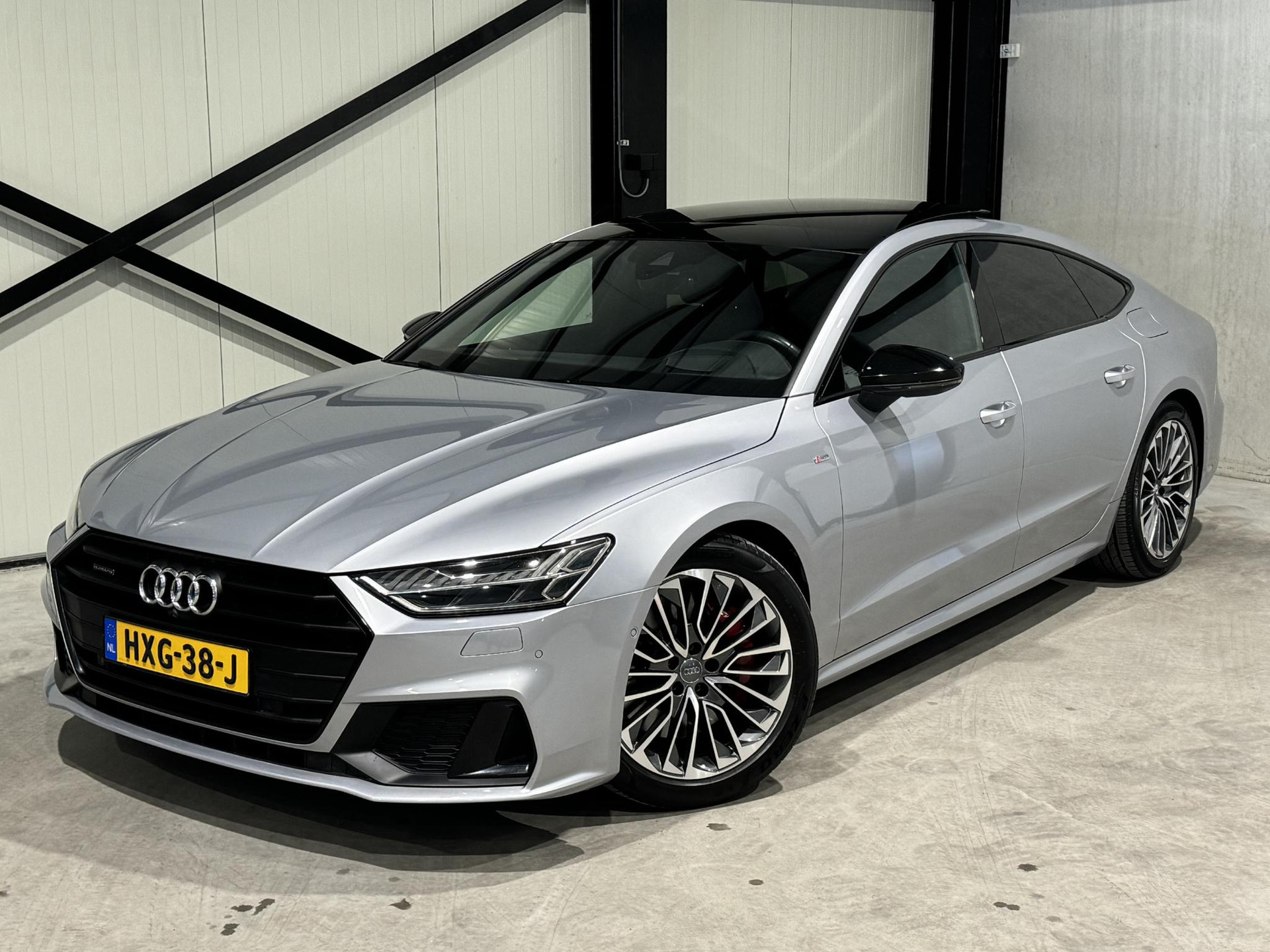 Audi A7 Sportback 55 TFSI e quattro S-LINE HXG38J