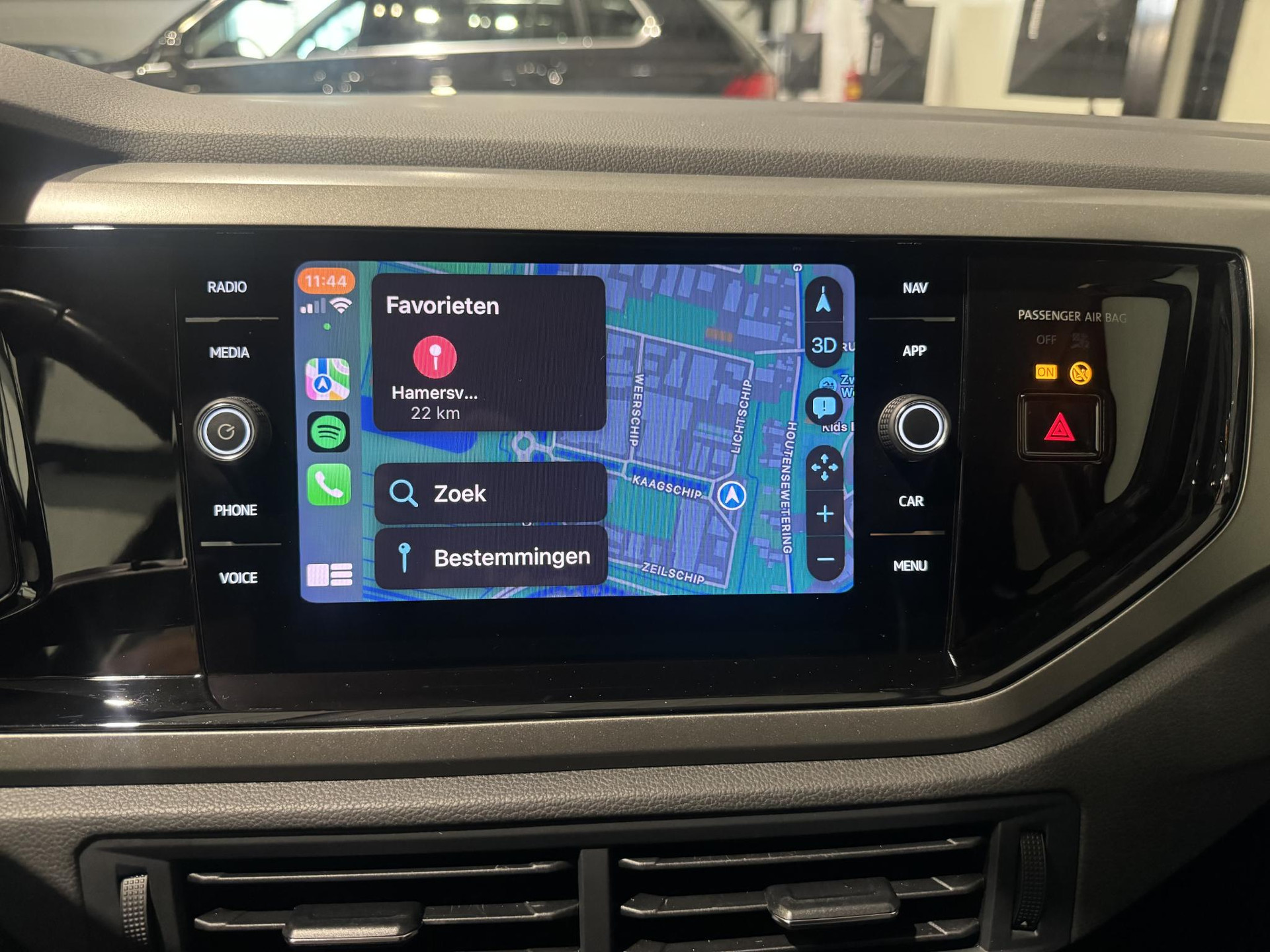 Volkswagen Polo 1.0 TSI R-LINE ZP677G