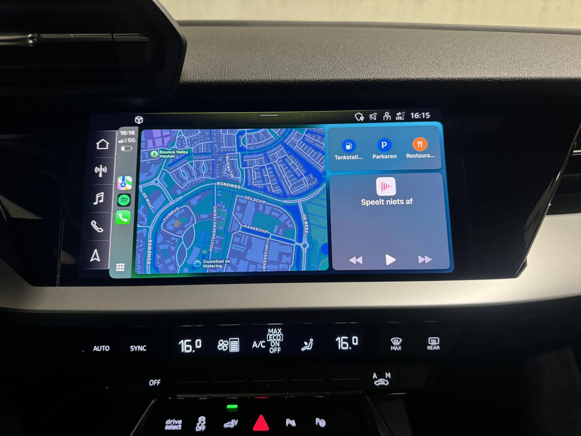 Audi A3 Sportback 40 TFSI e Edition JDT04F