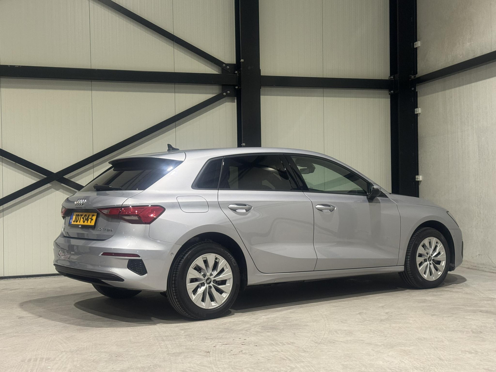 Audi A3 Sportback 40 TFSI e Edition JDT04F