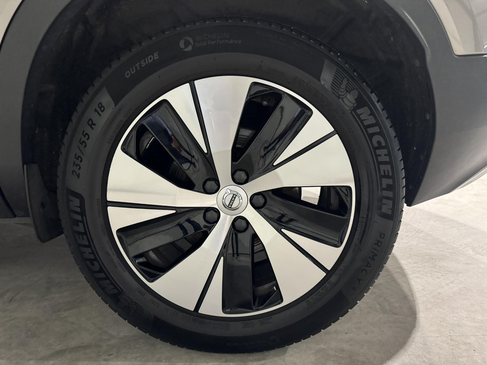 Volvo XC40 1.5 T4 Recharge Inscription Expression JFL94V