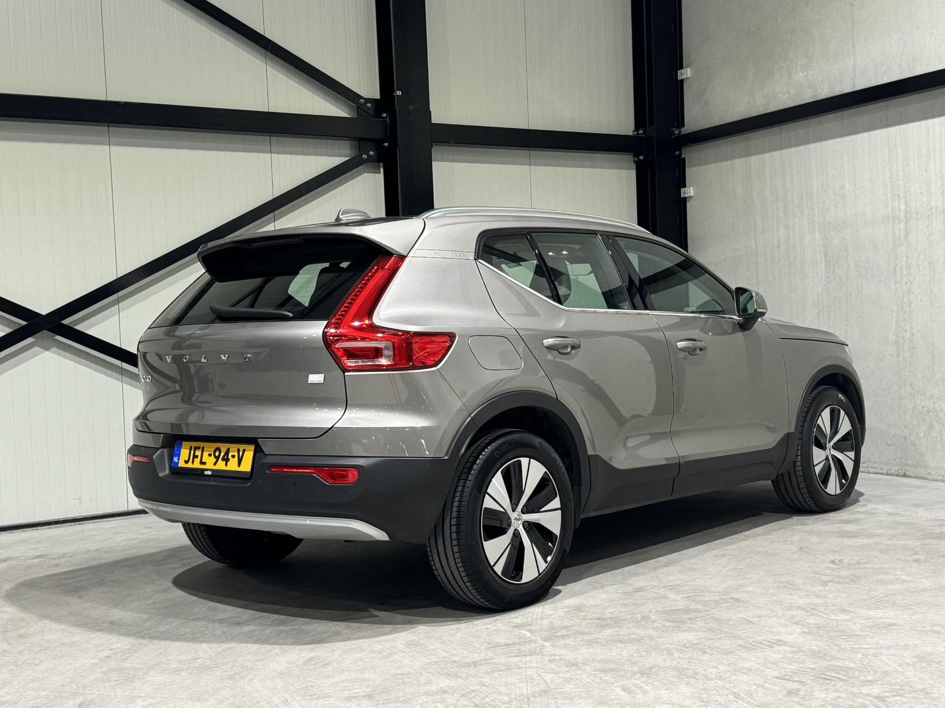 Volvo XC40 1.5 T4 Recharge Inscription Expression JFL94V