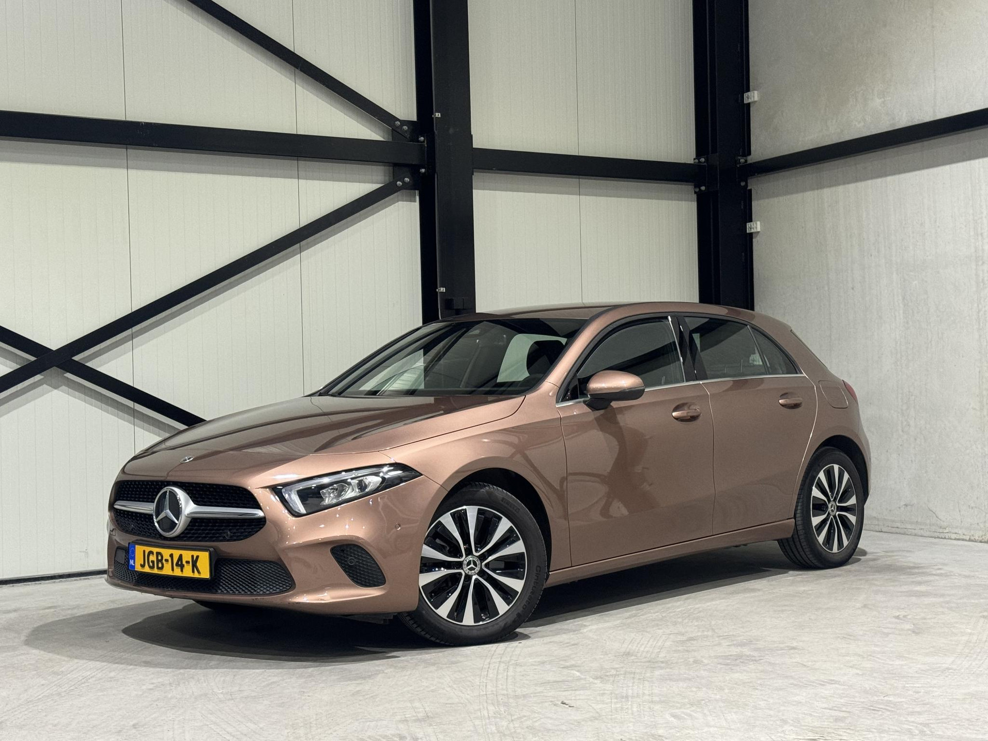 Mercedes-Benz A-Klasse 250 e Style JGB14K