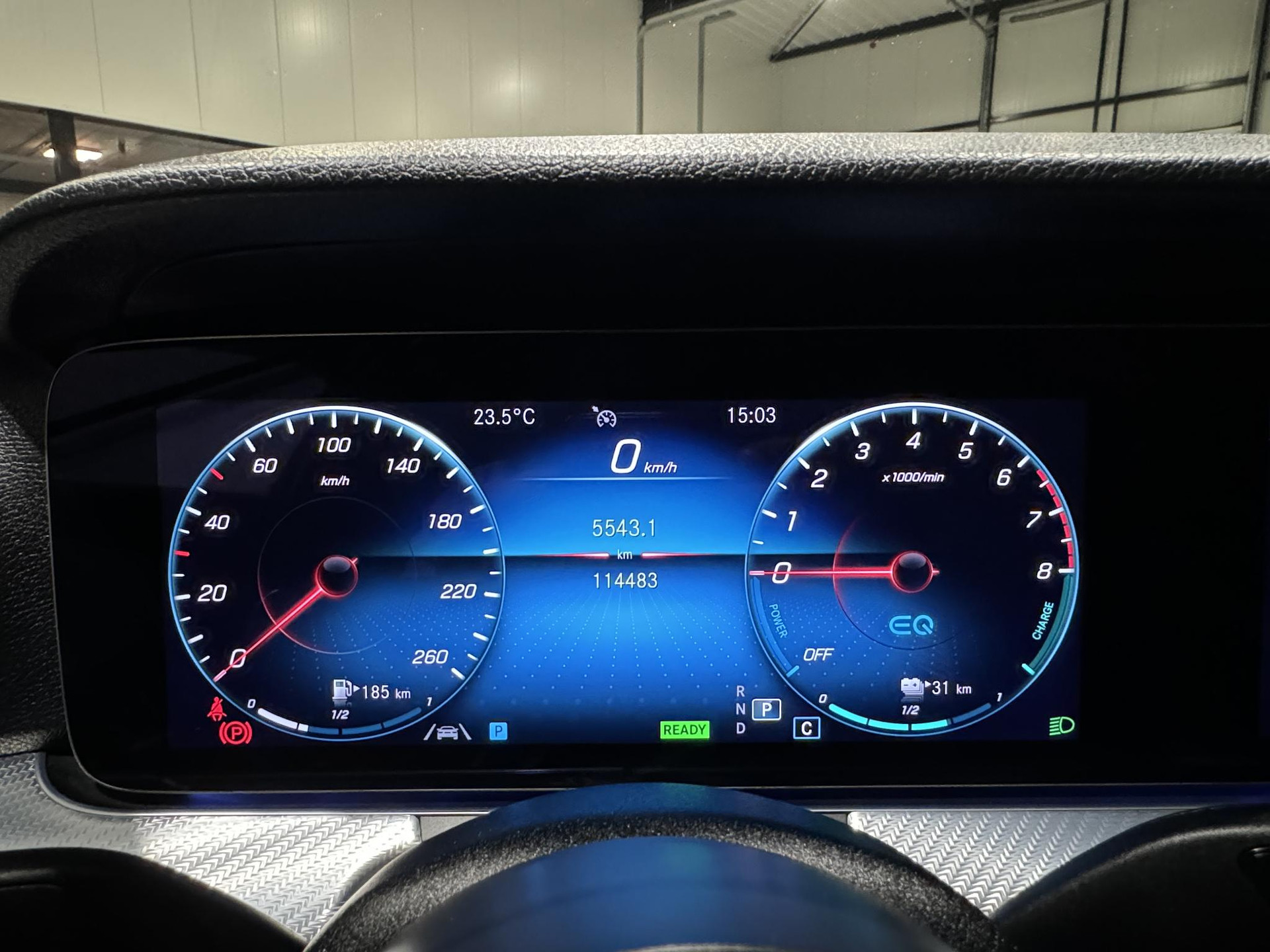 Mercedes-Benz E-Klasse 300 e Business Solution JHH37K