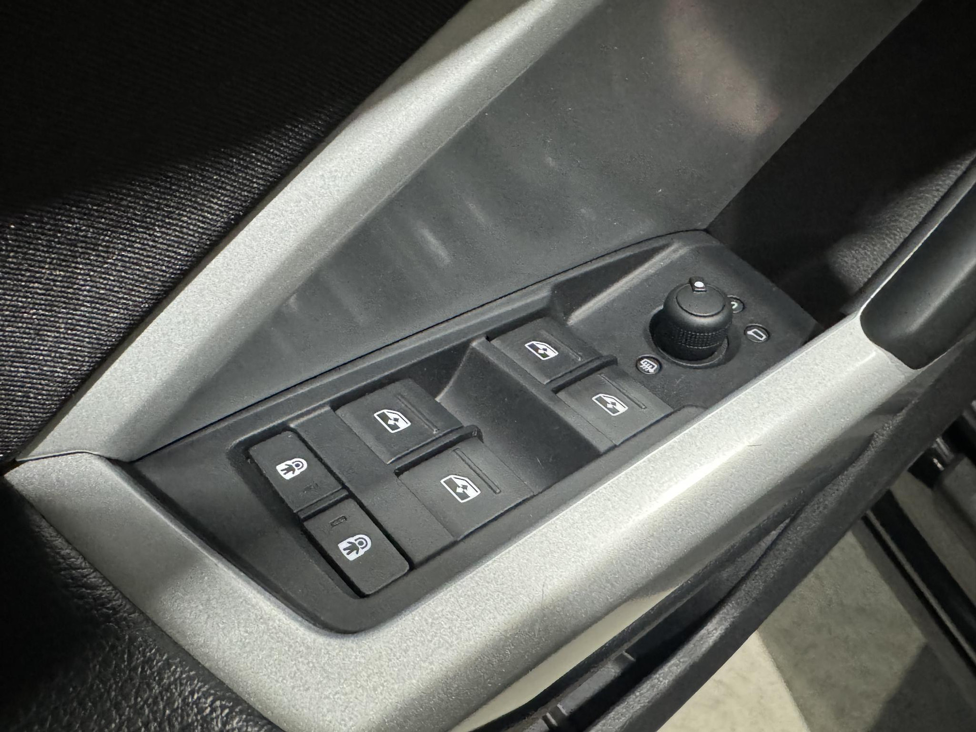 Audi Q3 45 TFSI e Business JKK89D