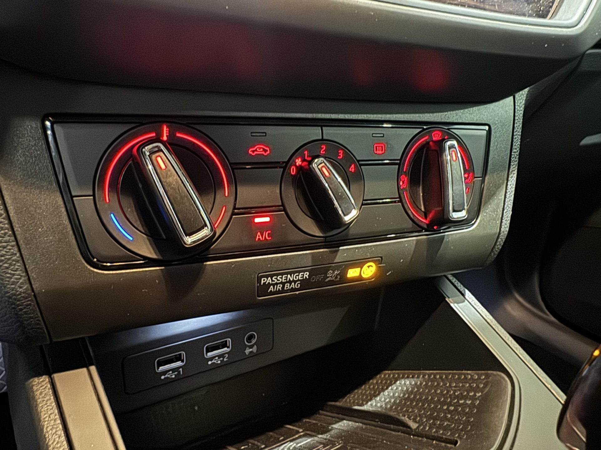 SEAT Ibiza 1.0 TSI Style Business Intense ST236L