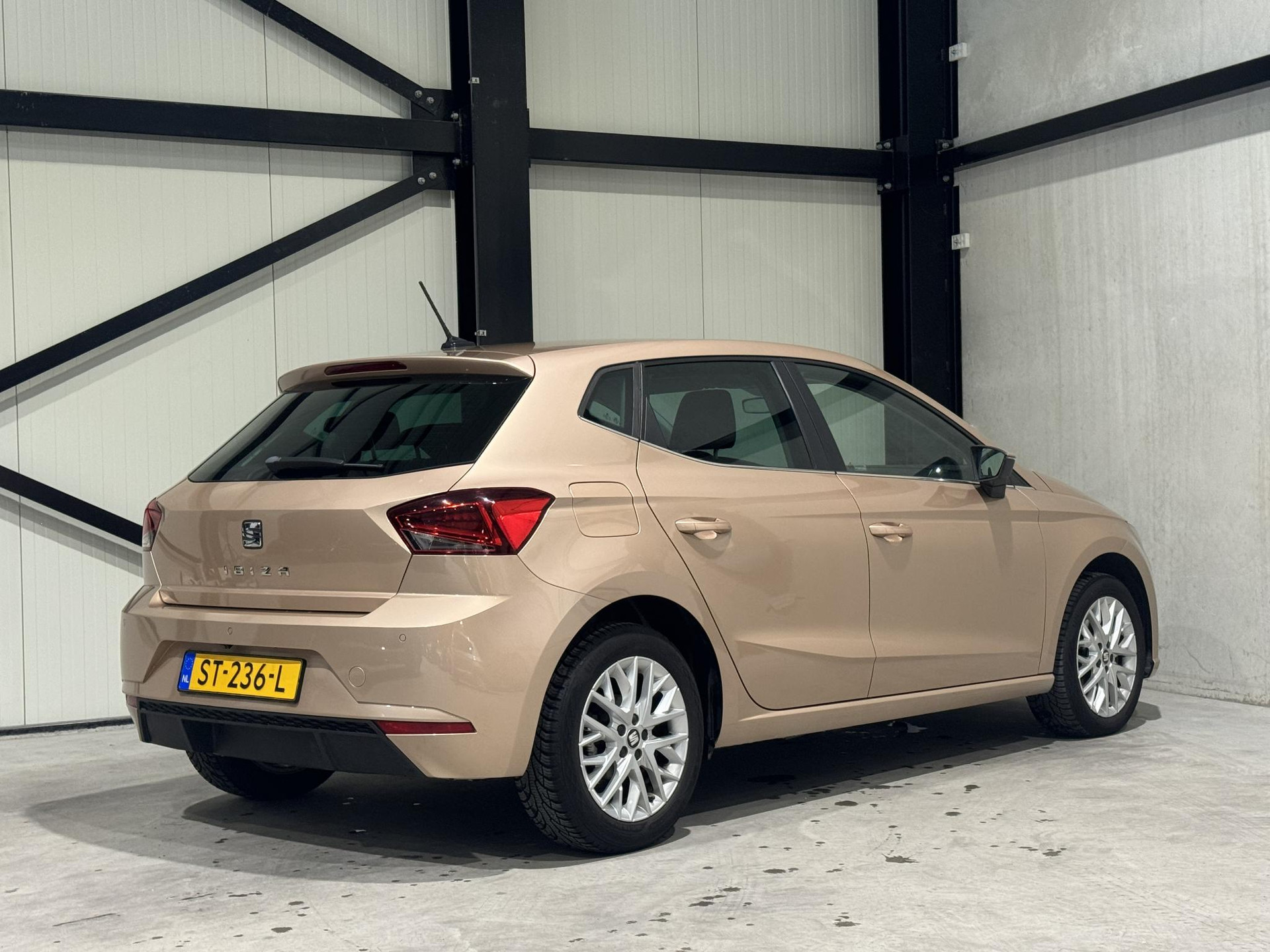 SEAT Ibiza 1.0 TSI Style Business Intense ST236L