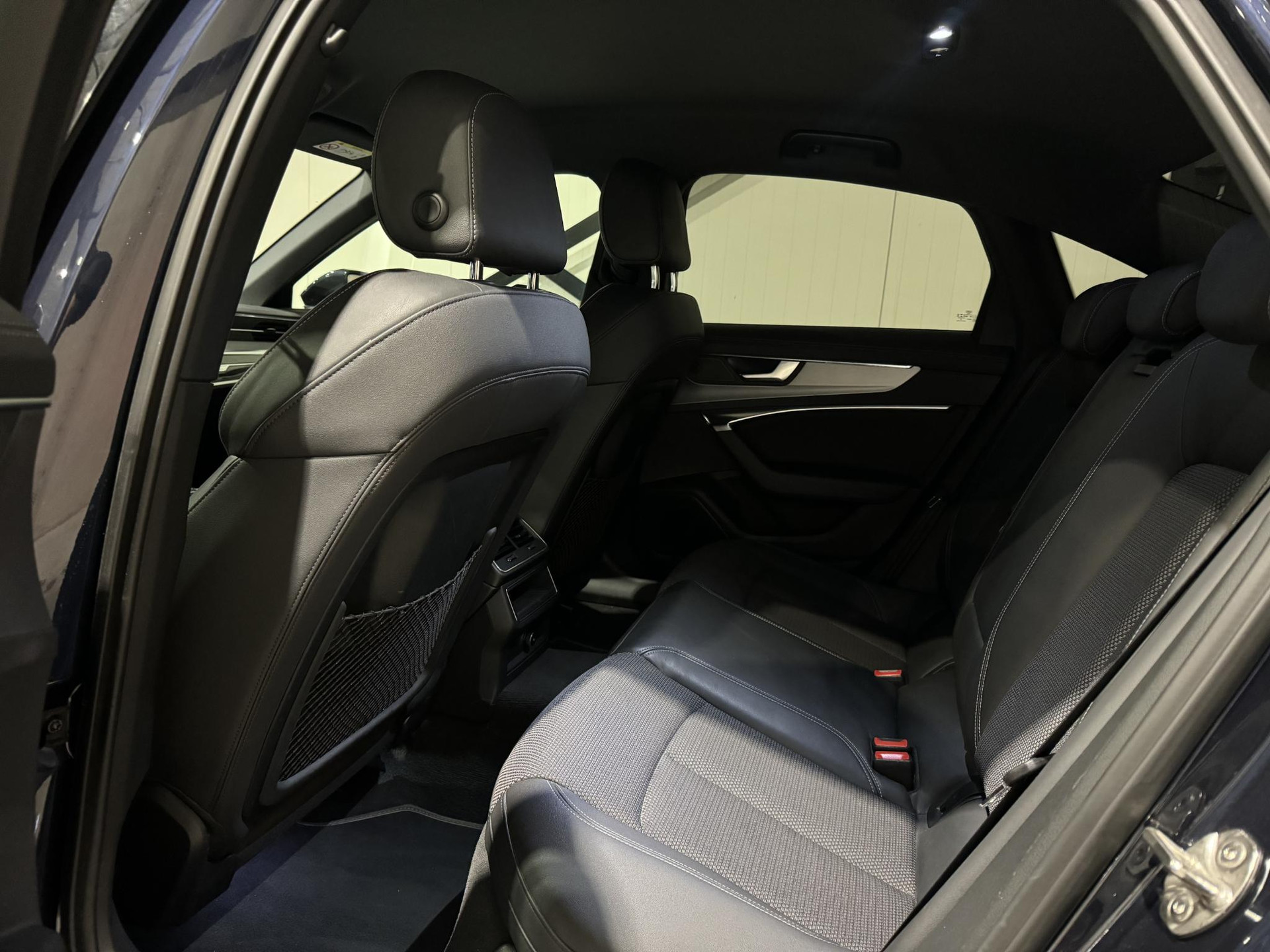 Audi A6 Limousine 40 TFSI S edition L588HR