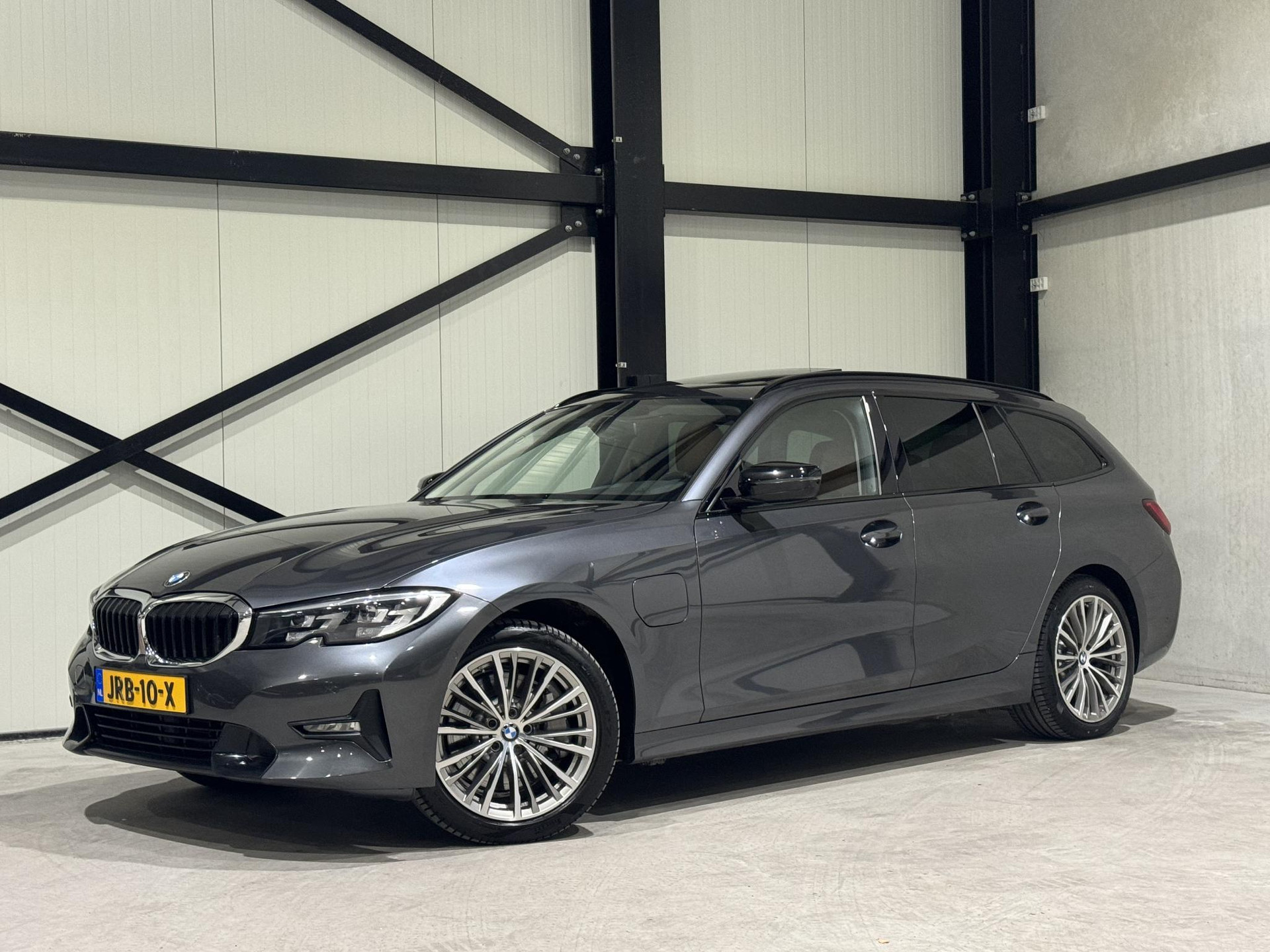 BMW 3 Serie Touring 330e xDrive Sportline JRB10X