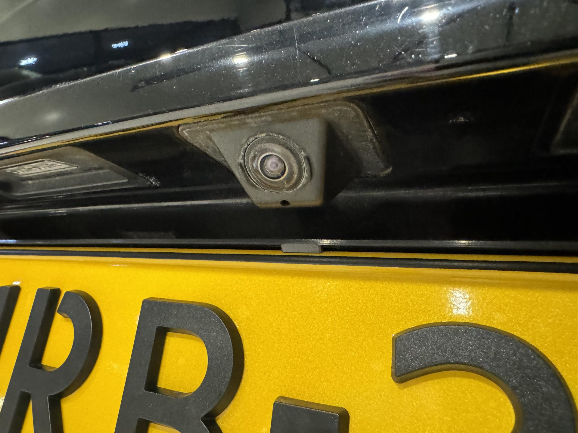 Volvo S90 2.0 T8 AWD R-Design JRB32Z