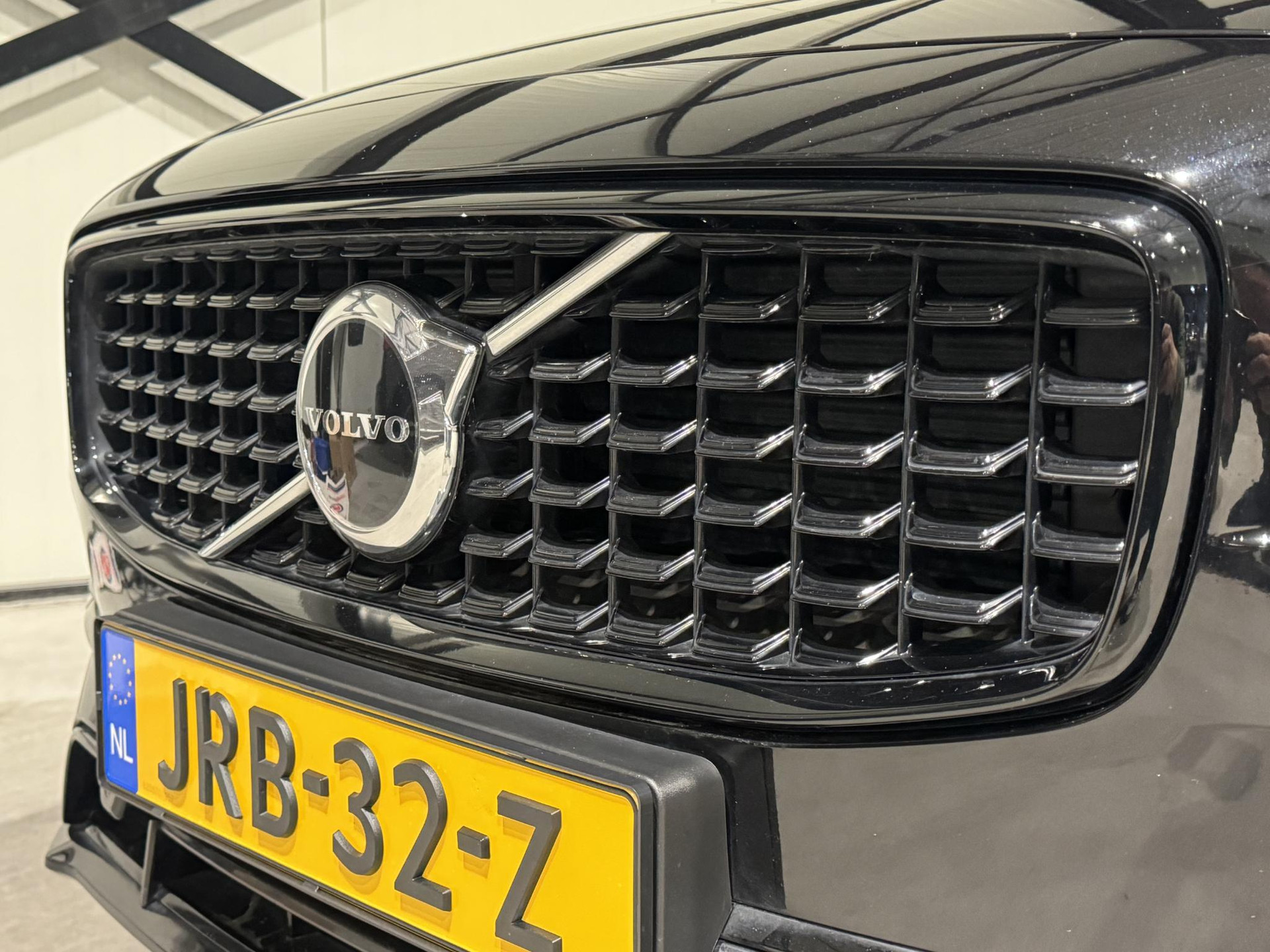 Volvo S90 2.0 T8 AWD R-Design JRB32Z