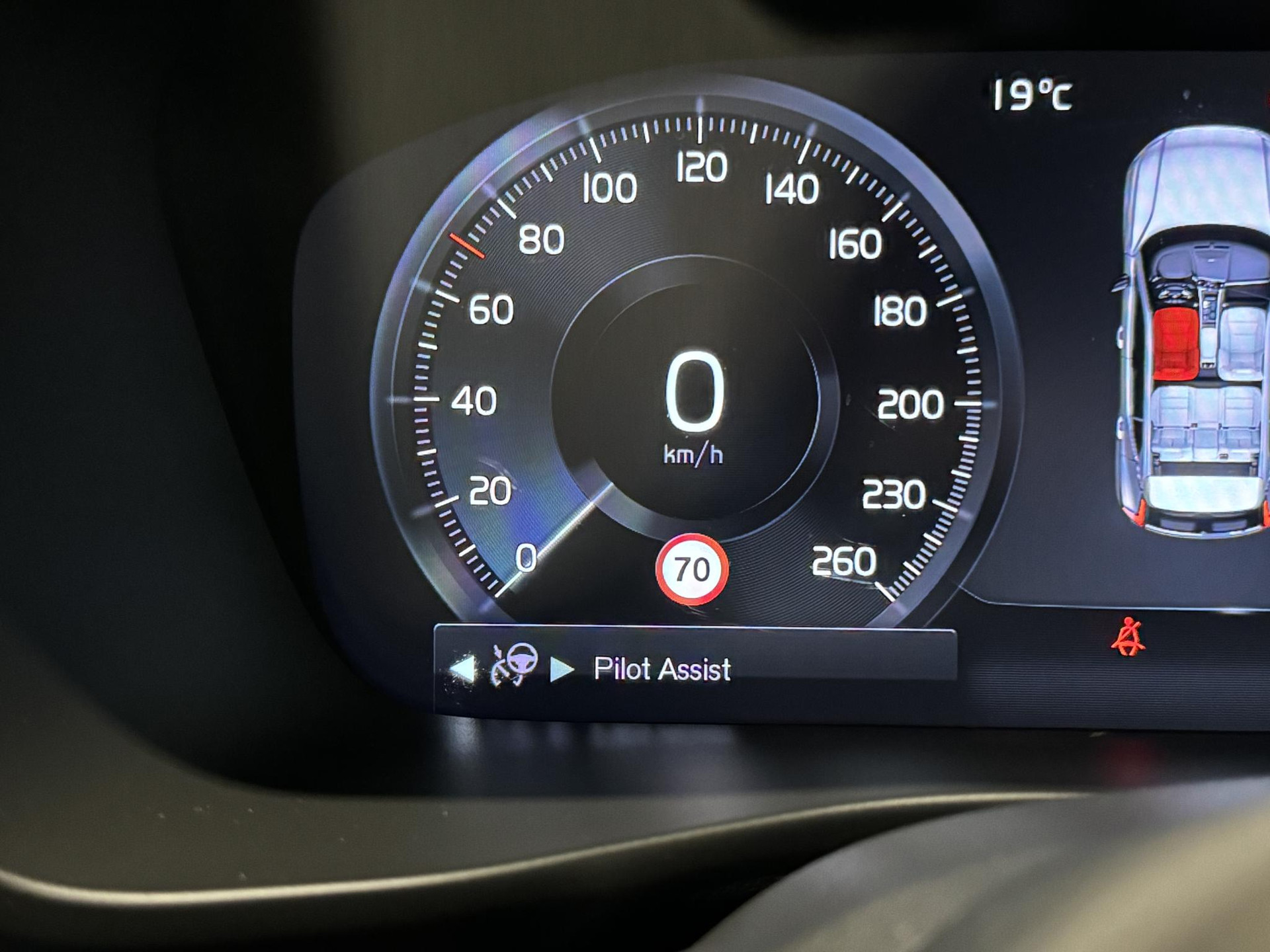 Volvo XC40 1.5 T5 Recharge Business Pro JRT84G