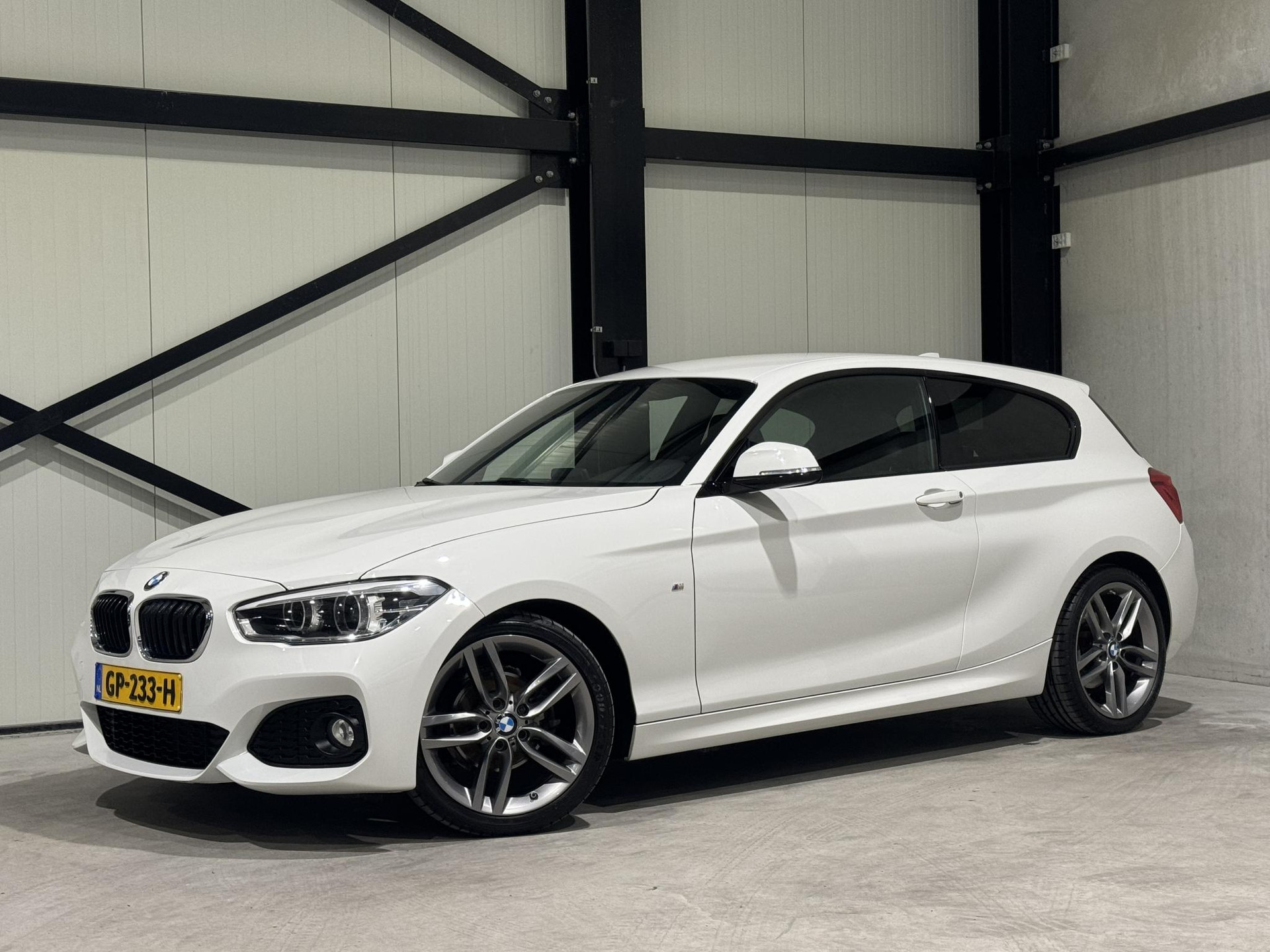 BMW 1-serie 116i M Sport GP233H