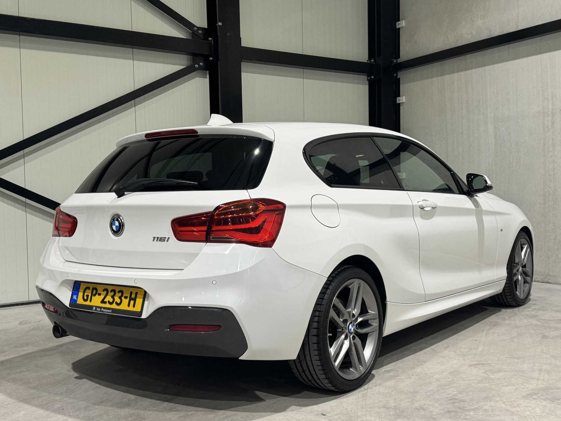 BMW 1-serie 116i M Sport GP233H