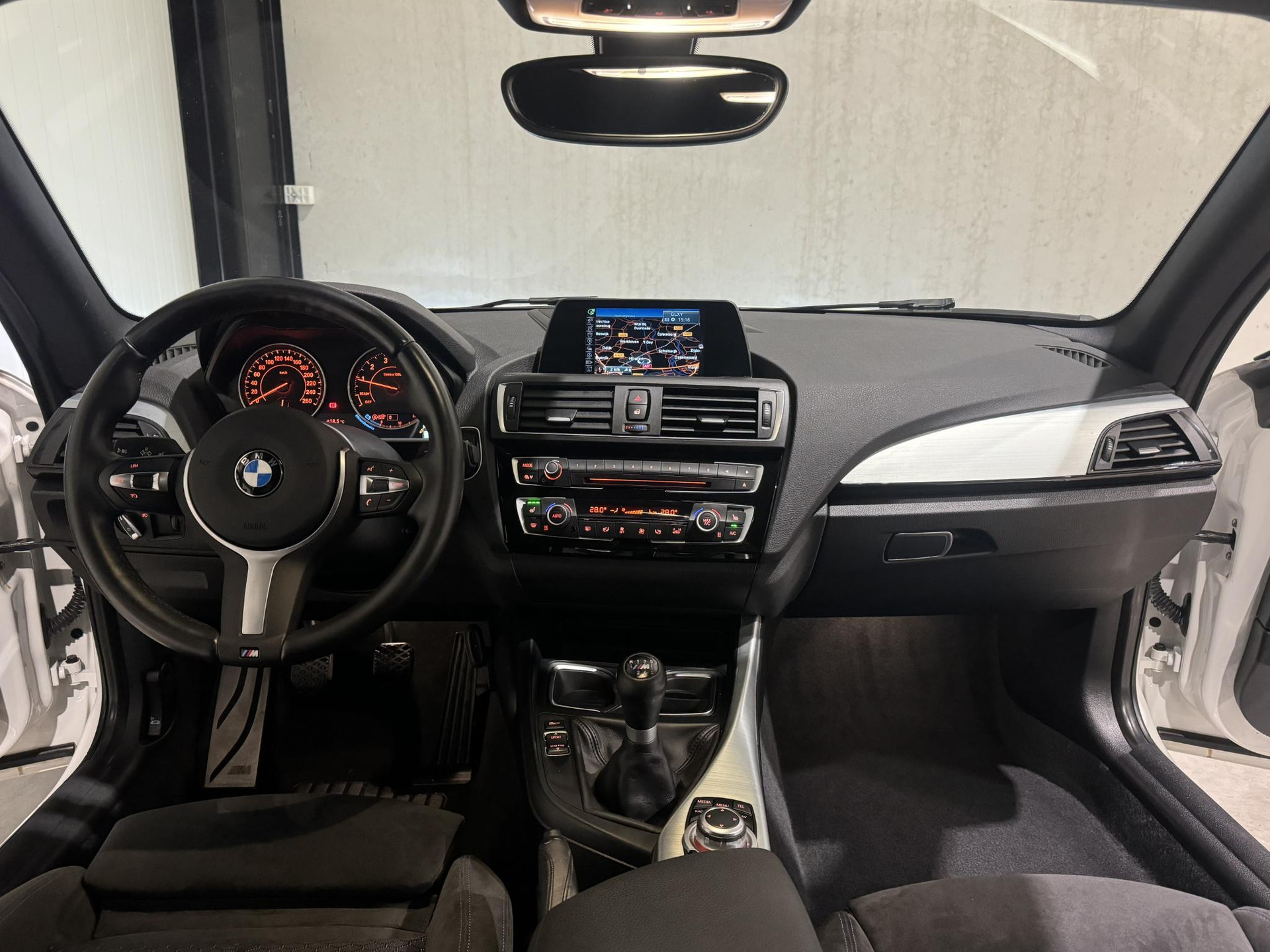 BMW 1-serie 116i M Sport GP233H