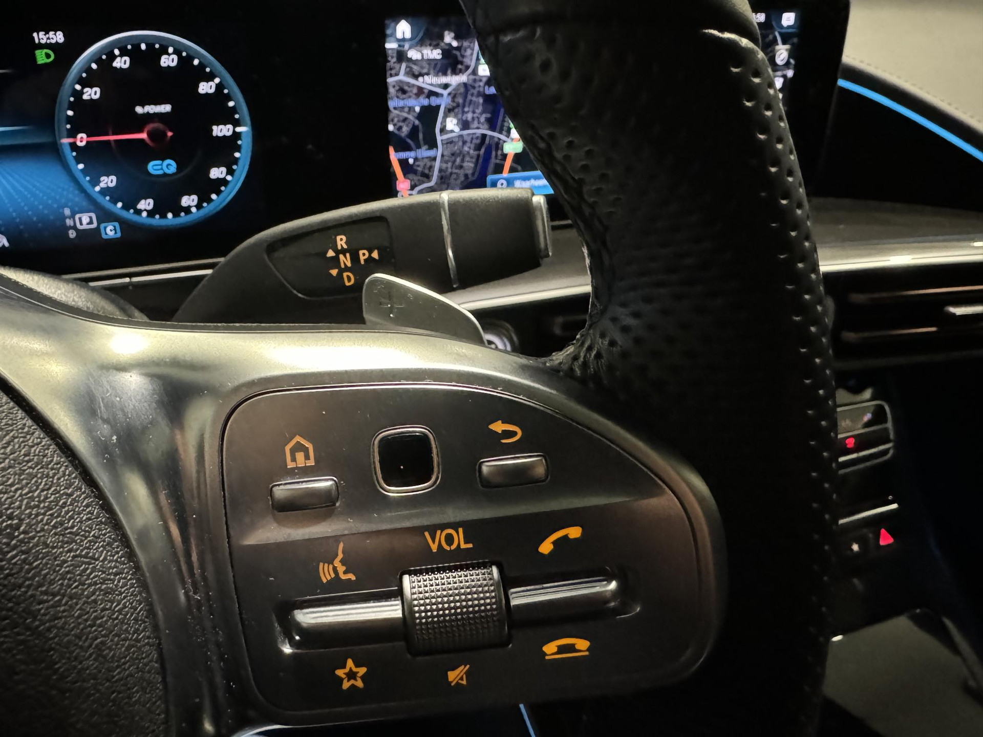 Mercedes-Benz EQC 400 4MATIC AMG 80 kWh K990HP