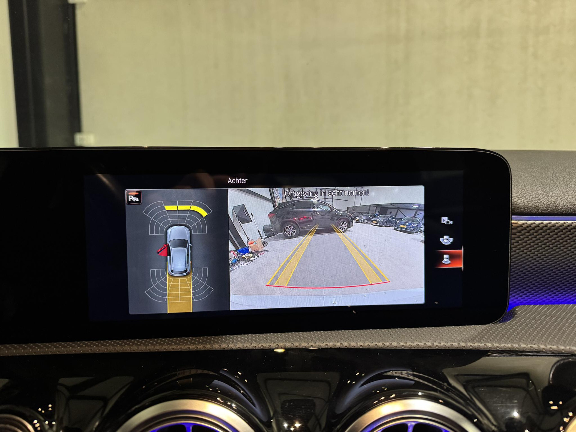 Mercedes-Benz A-Klasse 250 e Business JVP41R