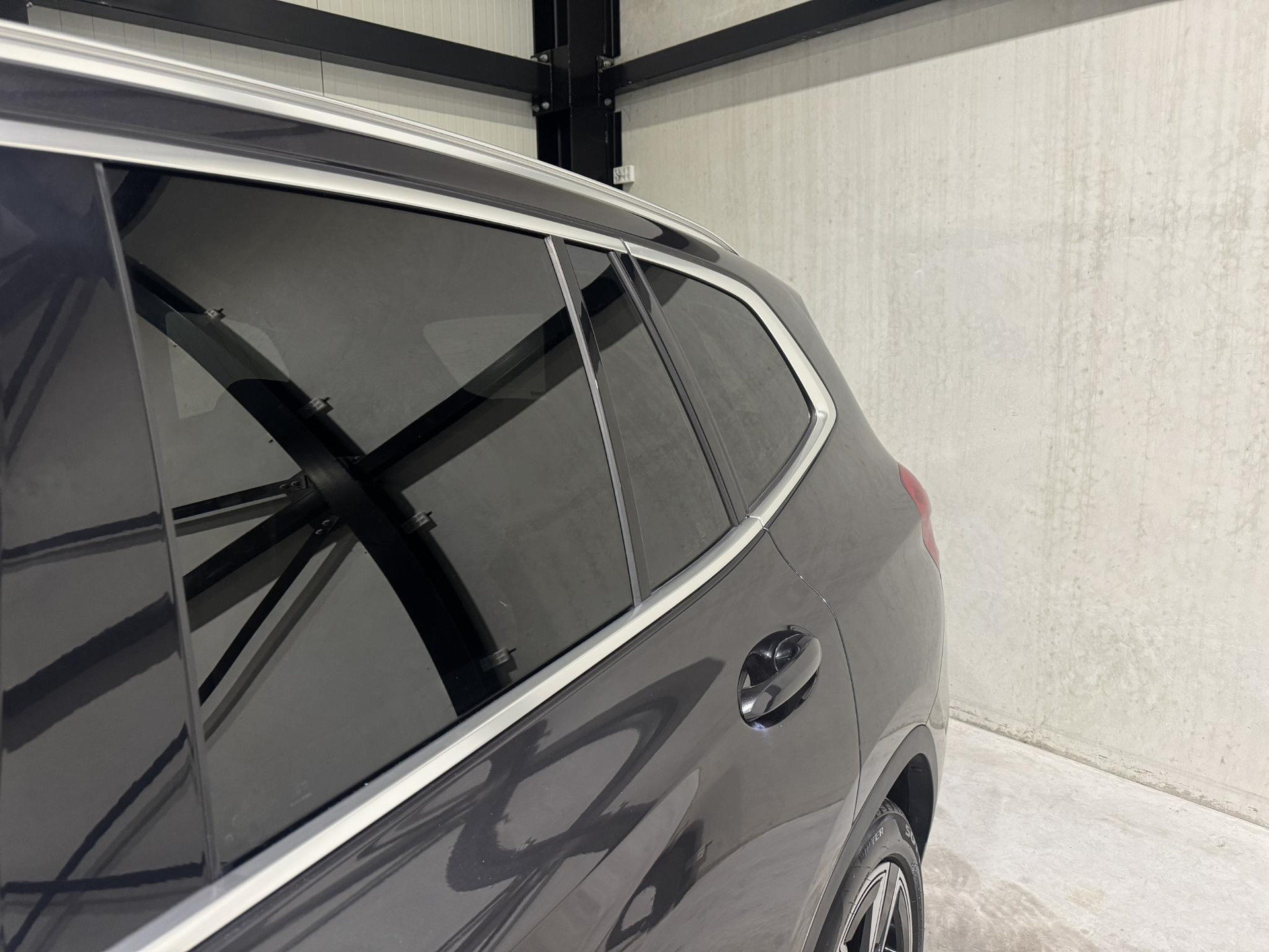 BMW iX3 Executive 80 kWh JVV81P