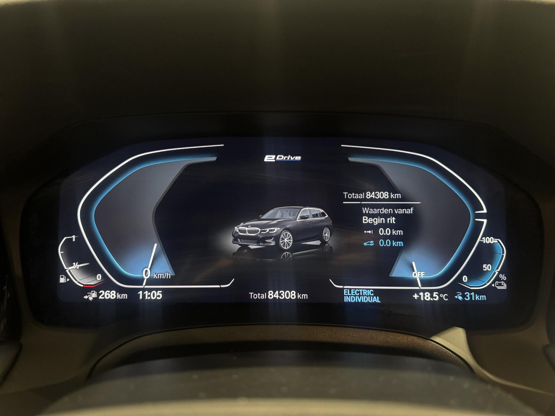 BMW 3 Serie Touring 320e Business JVZ21F