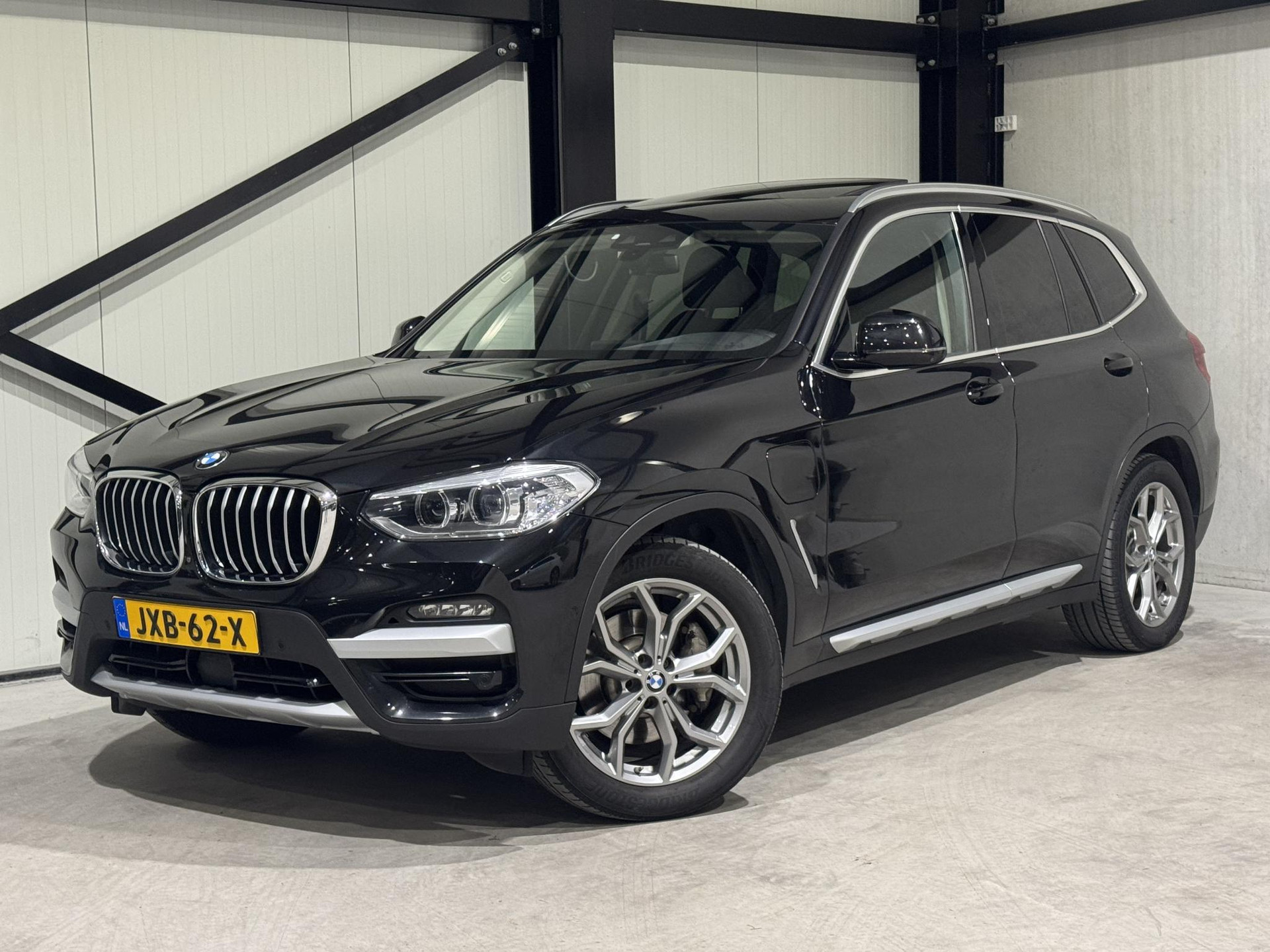 BMW X3 xDrive30e JXB62X
