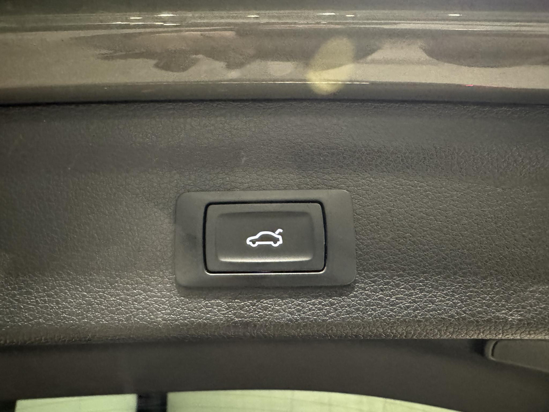 Audi Q3 45 TFSI e Business Edition JXL11S