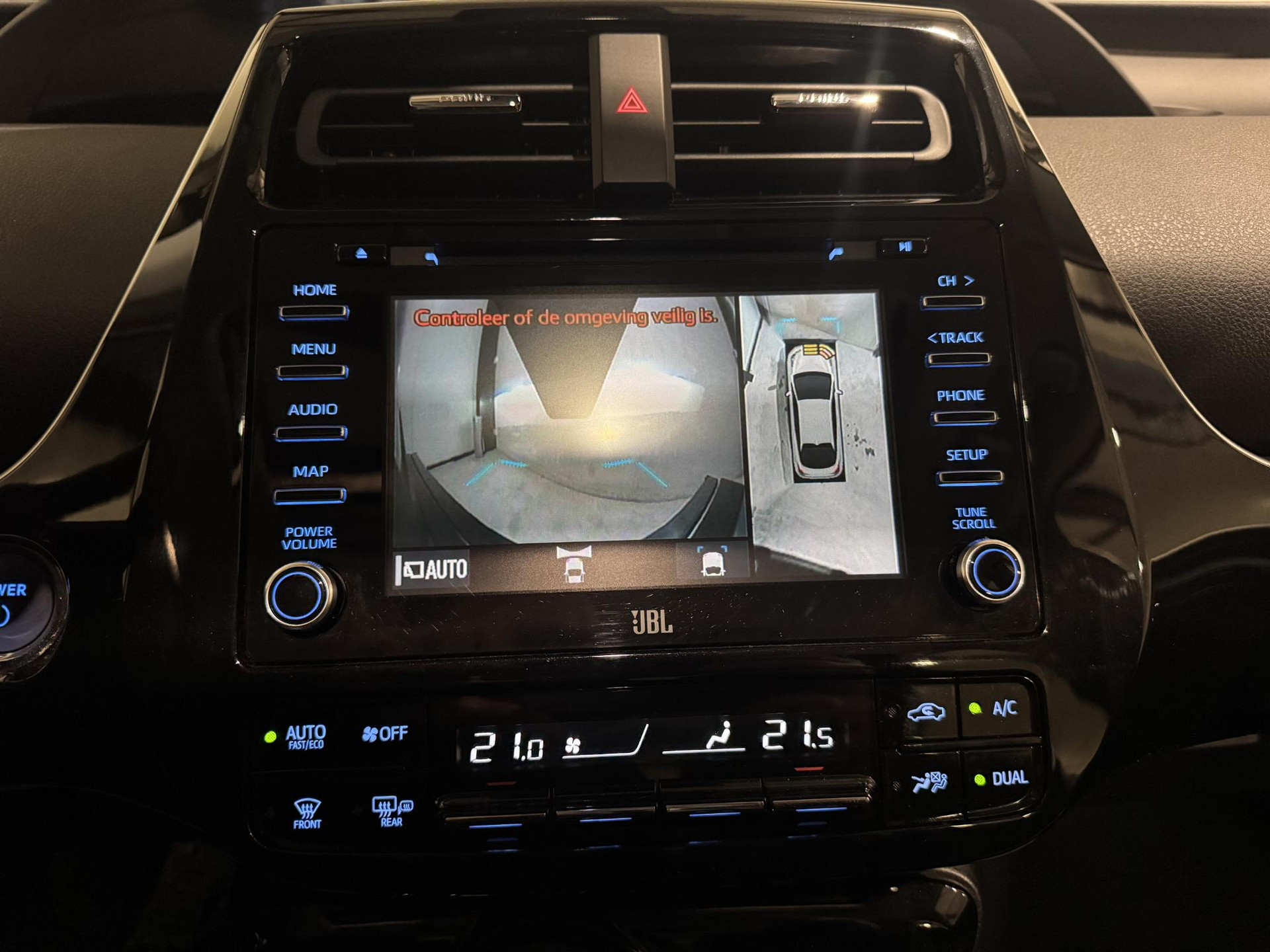 Toyota Prius 1.8 Executive H793NZ