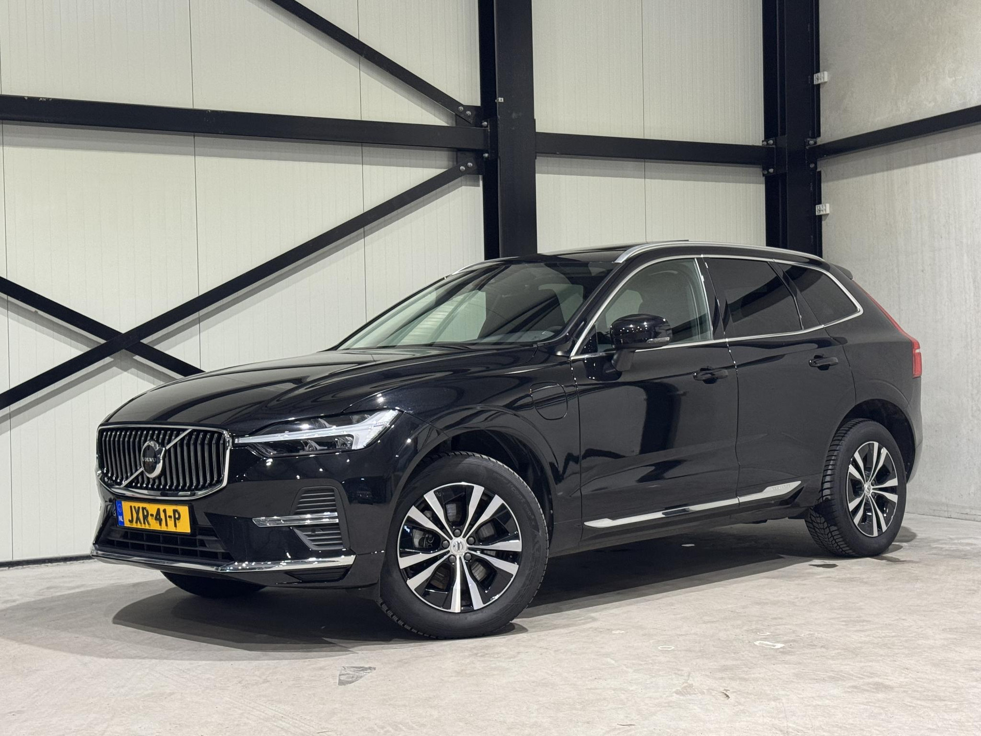 Volvo XC60 2.0 Recharge T6 AWD Inscription Expr JXR41P