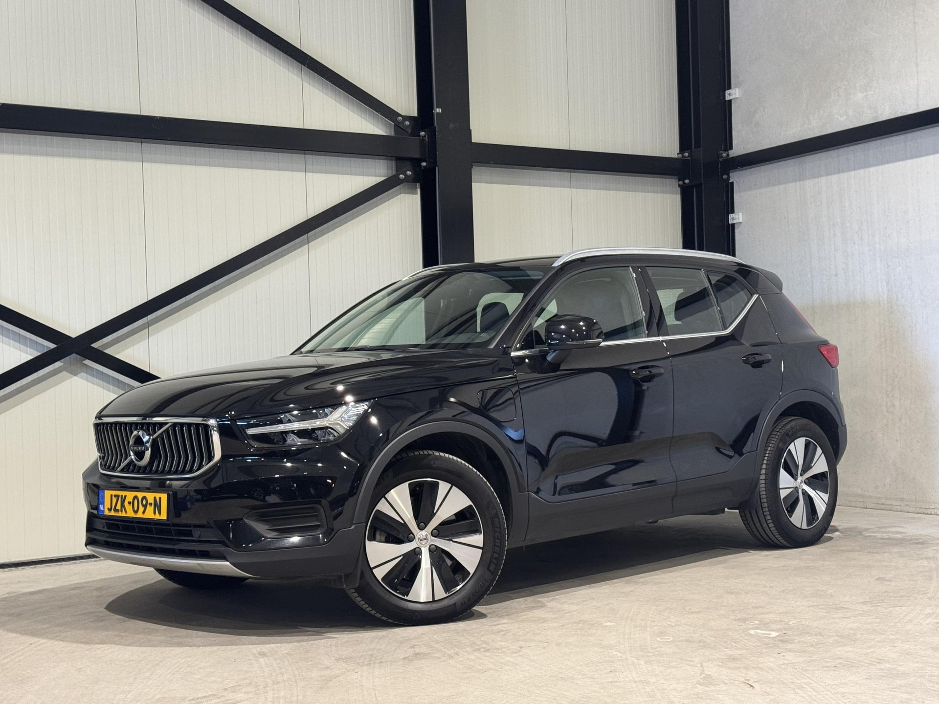 Volvo XC40 1.5 T4 Recharge Inscription Expression JZK09N