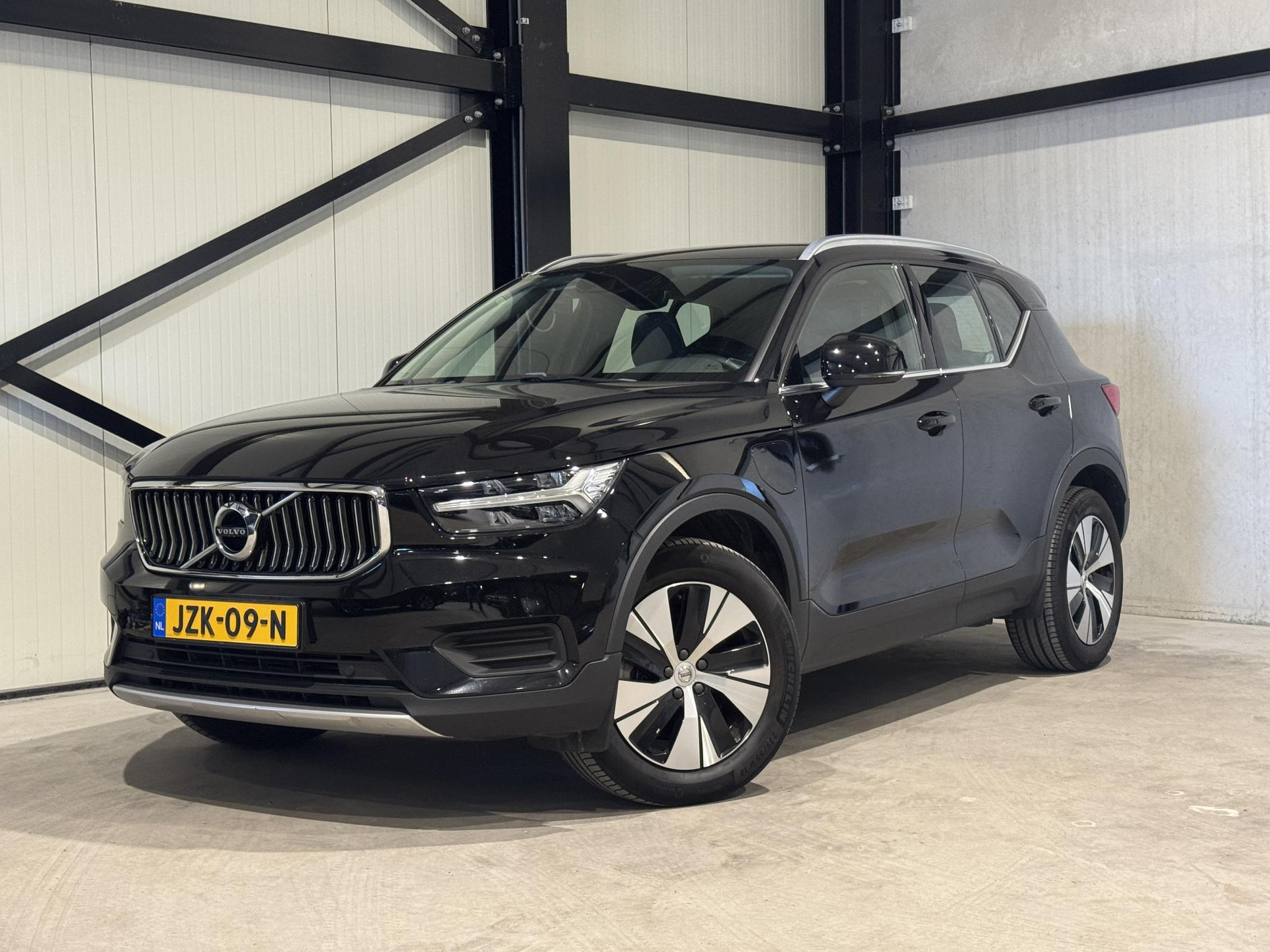 Volvo XC40 1.5 T4 Recharge Inscription Expression JZK09N