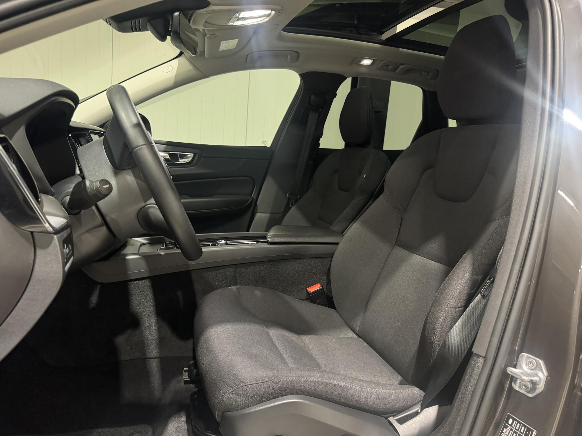 Volvo XC60 2.0 Recharge T6 AWD Inscription Expr. JZV92F