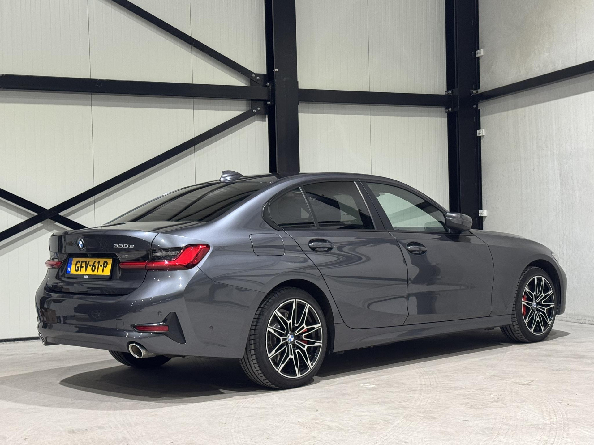BMW 3-serie 330e eDrive Advantage GFV61P