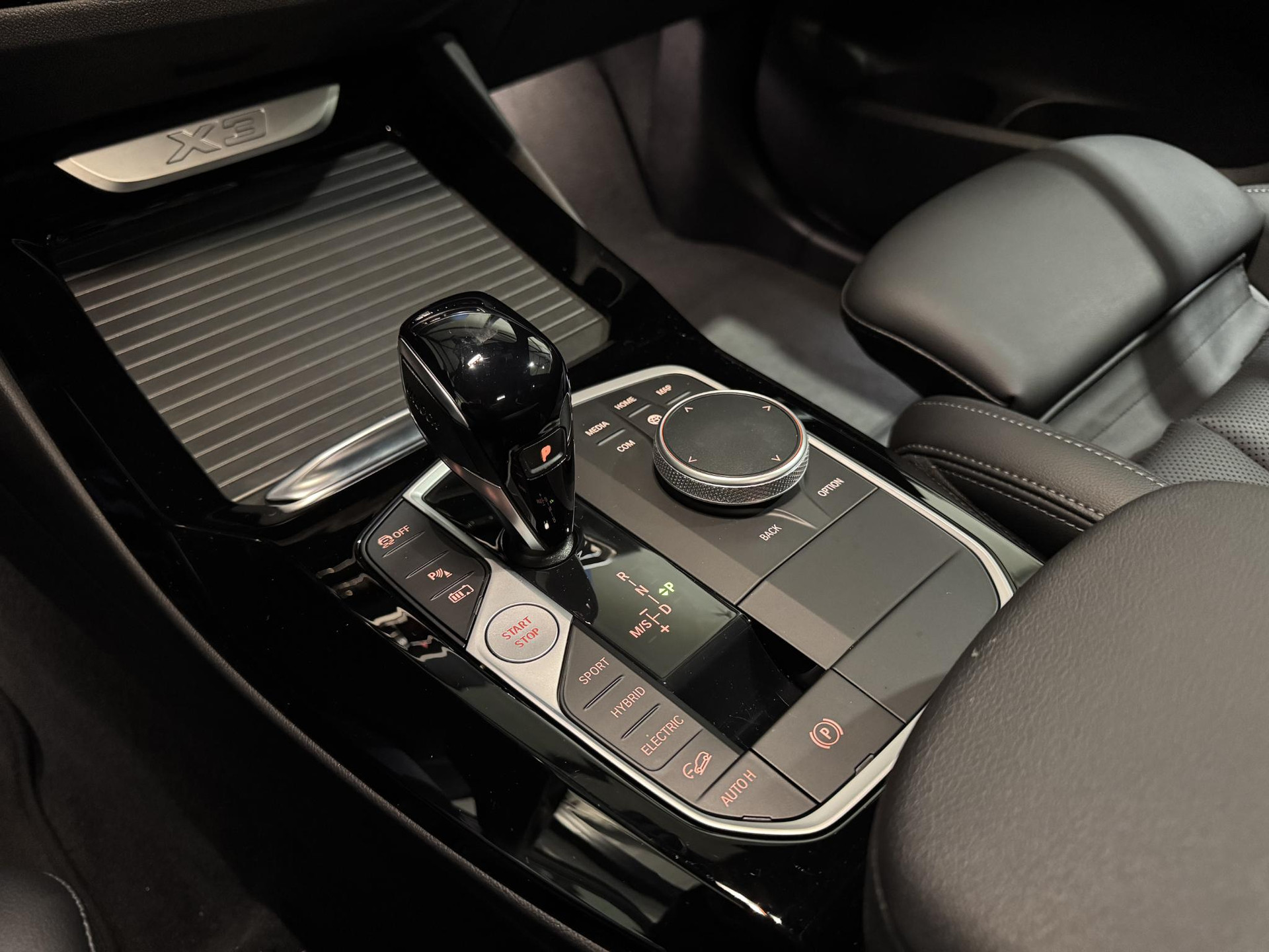 BMW X3 xDrive30e KBV25D