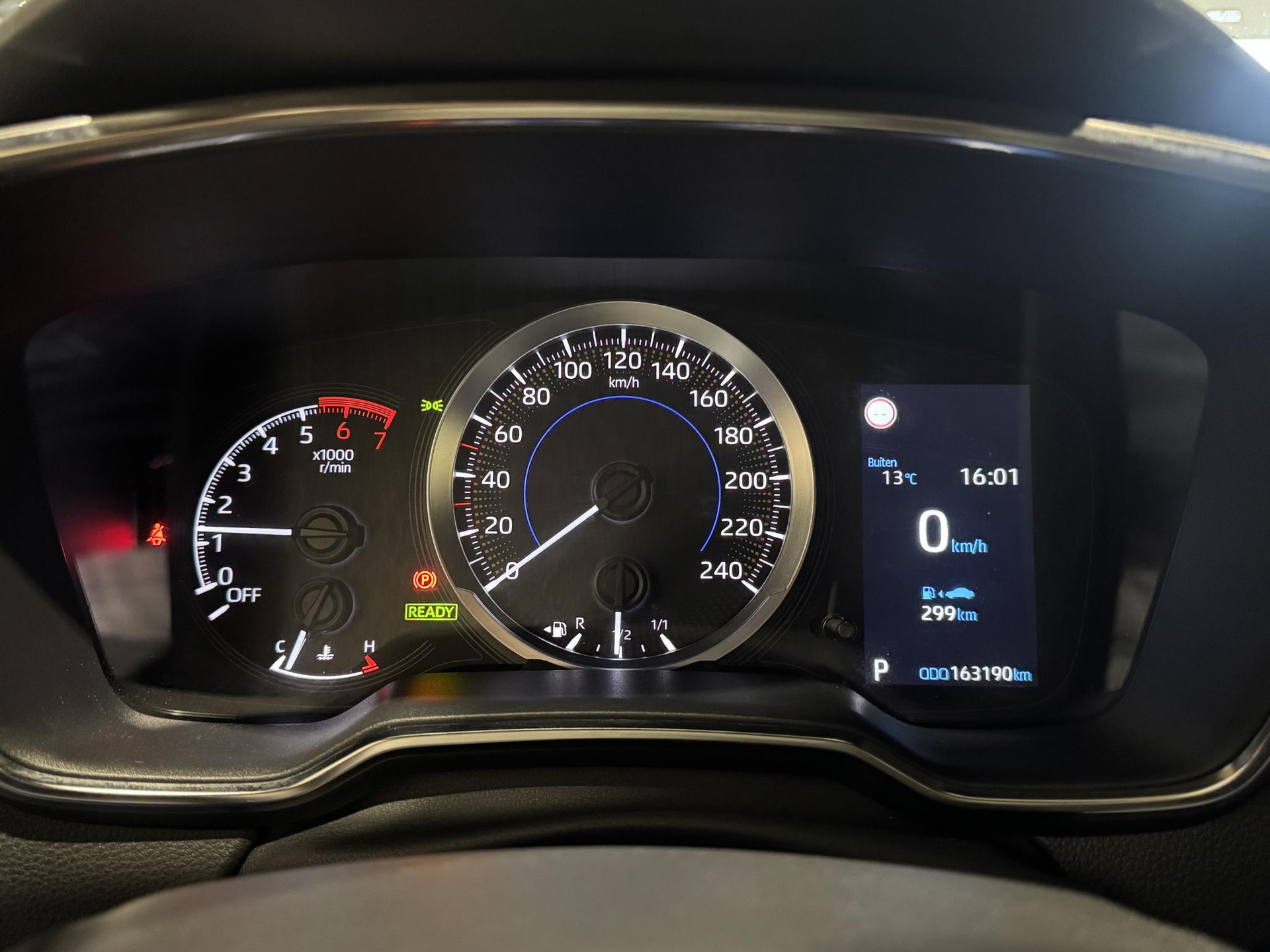 Toyota Corolla Touring Sports 1.8 Hybrid Business K723LT