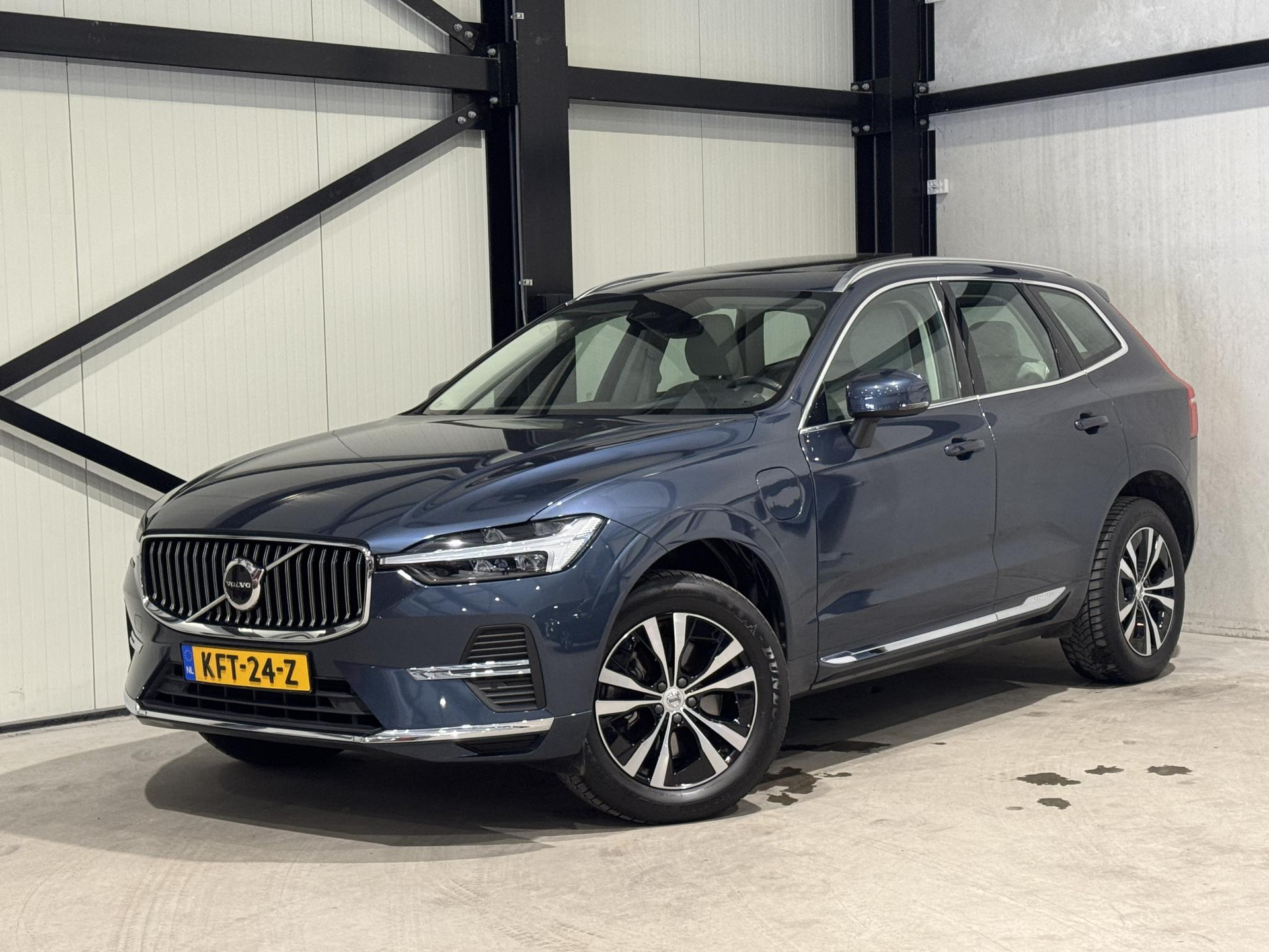 Volvo XC60 2.0 Recharge T6 AWD Inscription Expr. KFT24Z