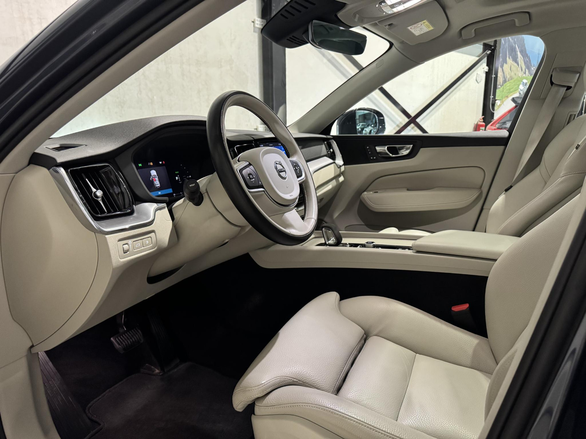 Volvo XC60 2.0 Recharge T6 AWD Inscription Expr. KFT24Z