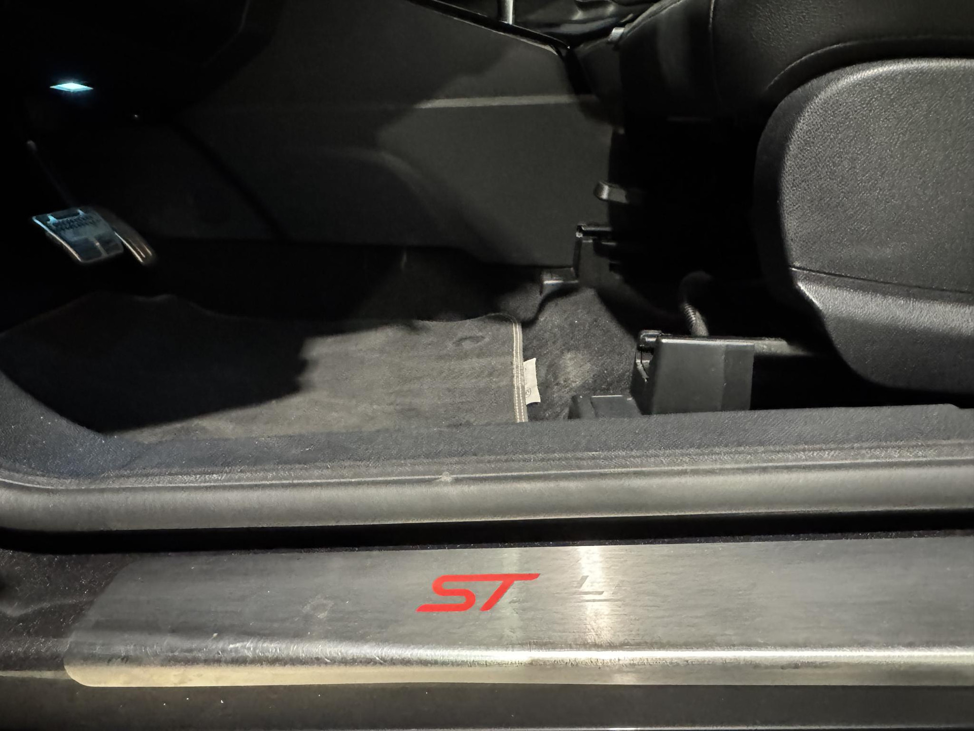 Ford EcoSport 1.0 EcoBoost ST-Line L808FV