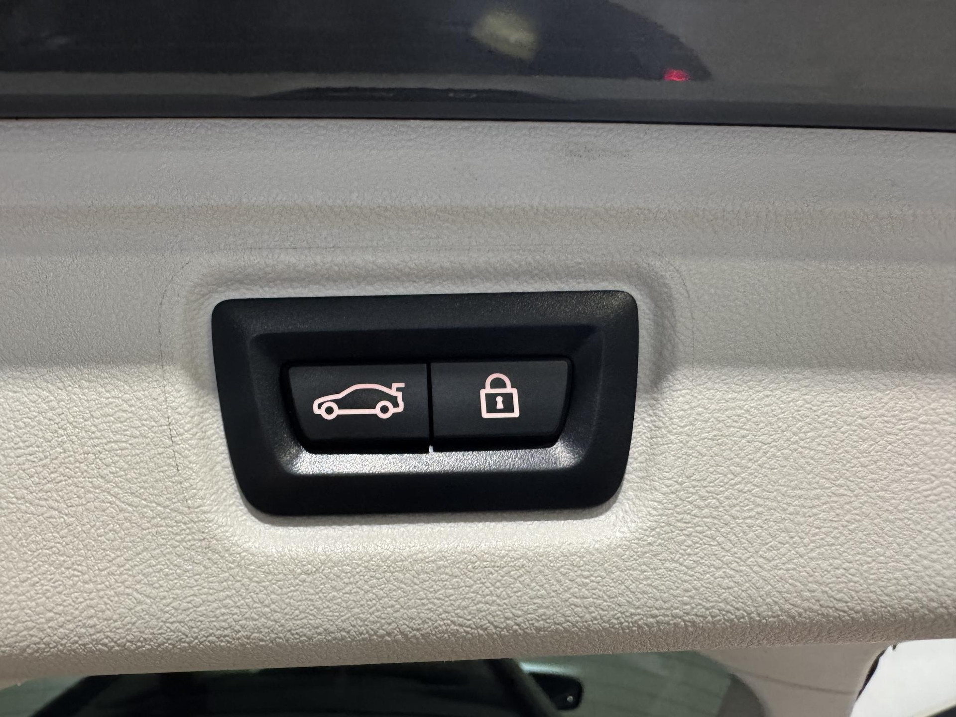 BMW 3 Serie Touring 320e xDrive Business KGD38P