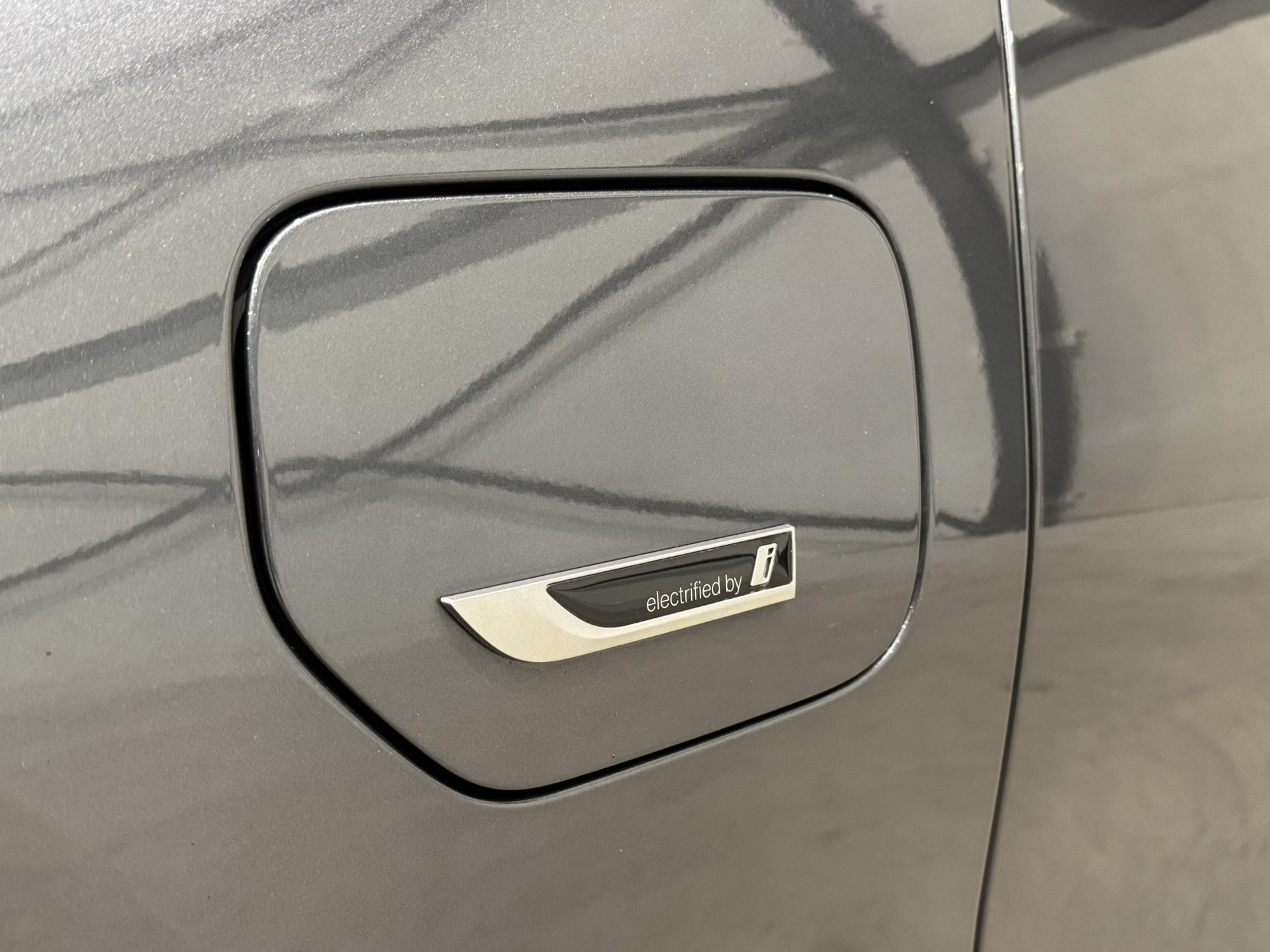 BMW 3 Serie Touring 320e xDrive Business KGD38P