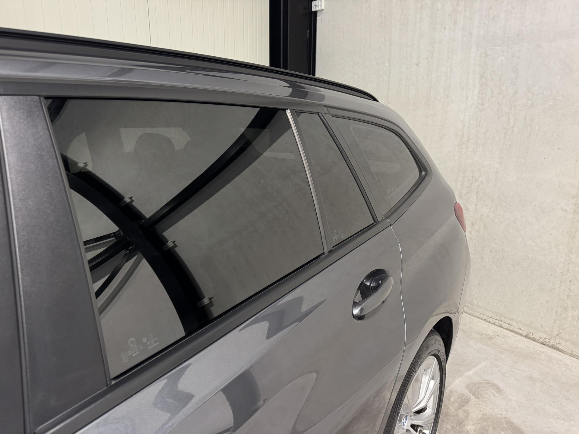 BMW 3 Serie Touring 320e xDrive Business KGD38P