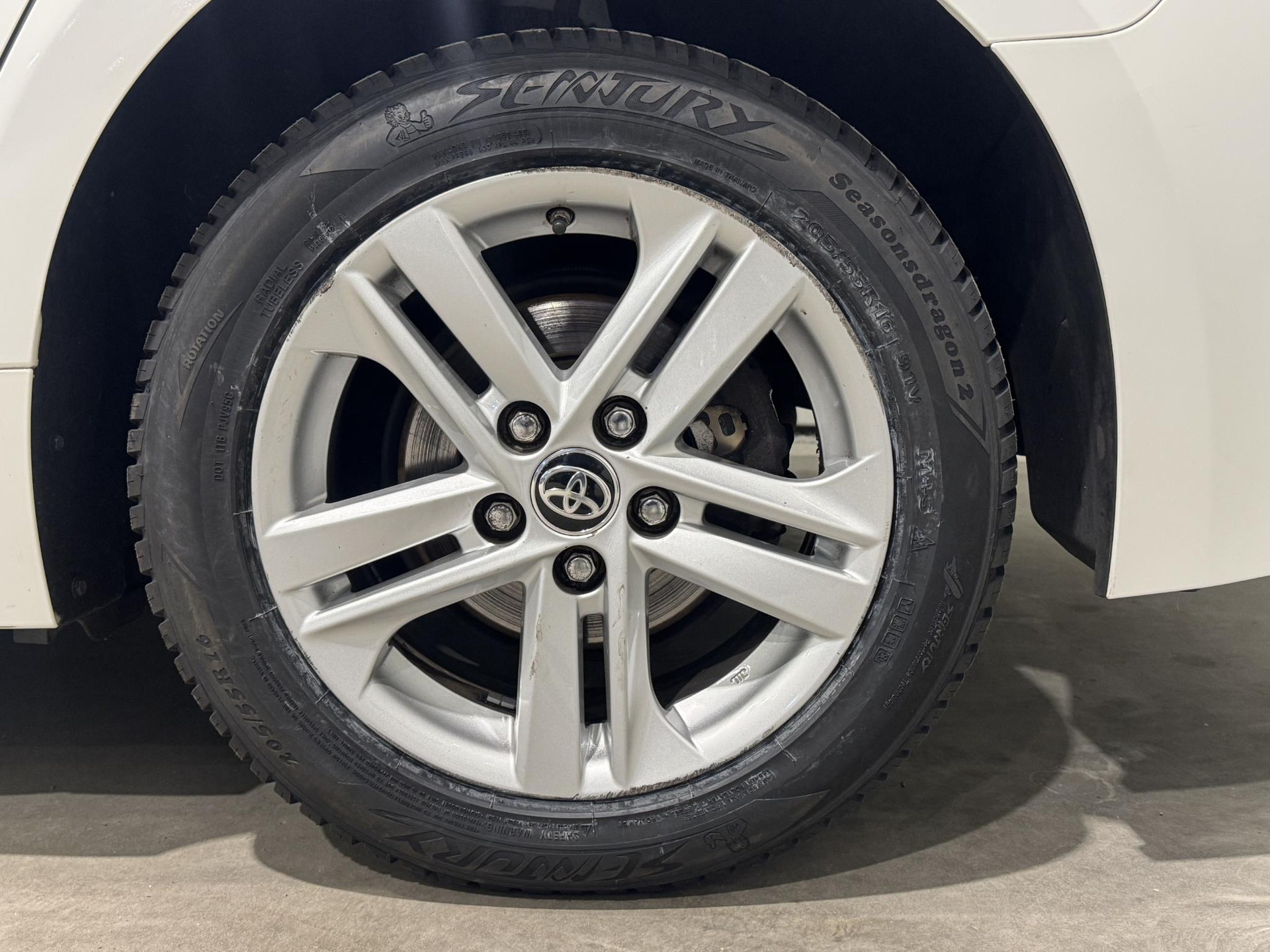 Toyota Corolla Touring Sports 1.8 Hybrid Active J198TN