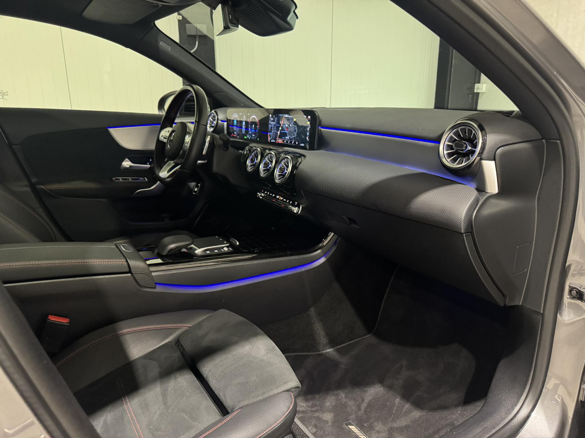 Mercedes-Benz A-Klasse 250 e AMG KGH28S